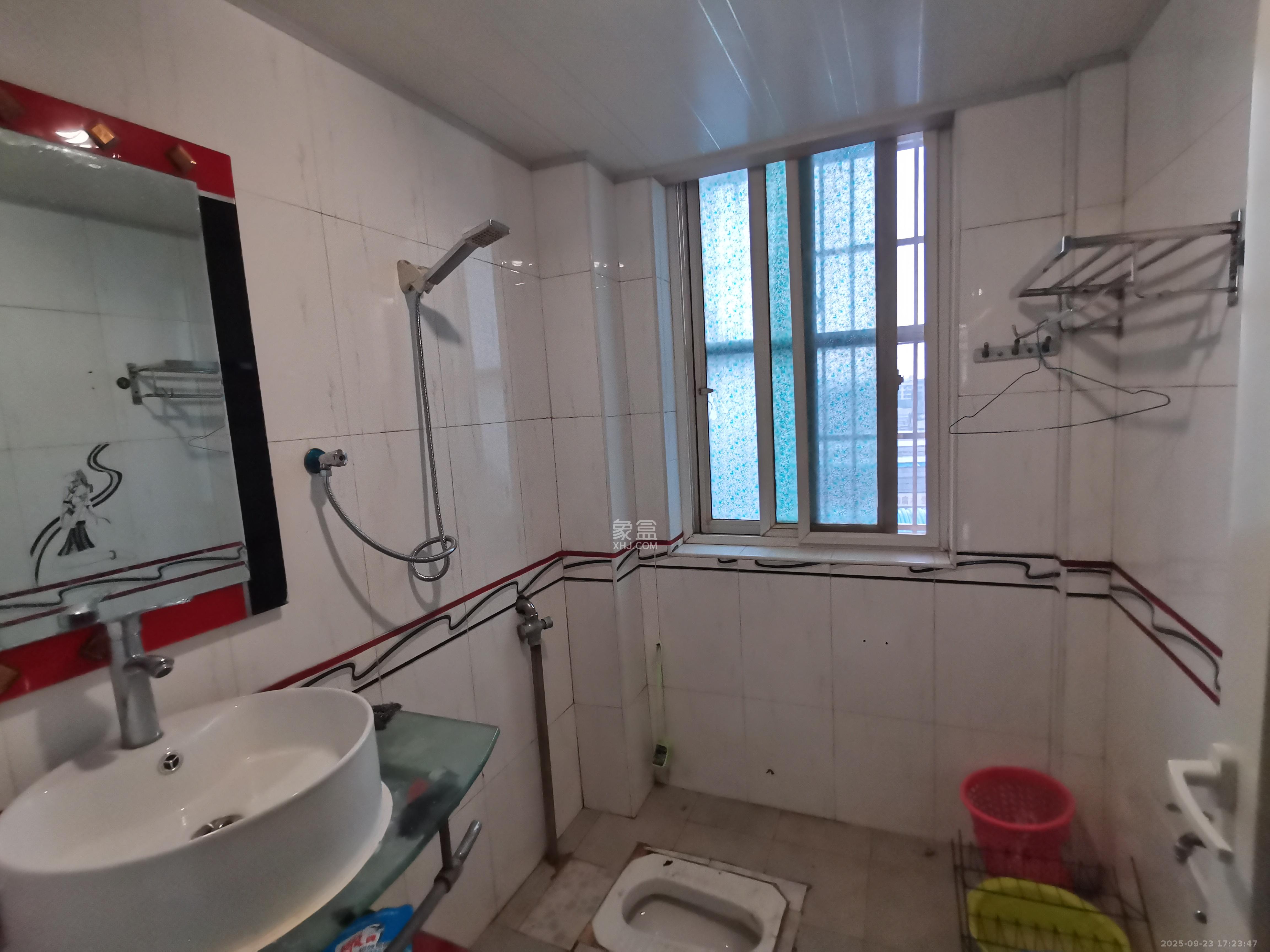 长建建材市场 2室2厅1卫 1600.0元/月 长建建材市场 2室2厅1卫 1600.0元/月室内图