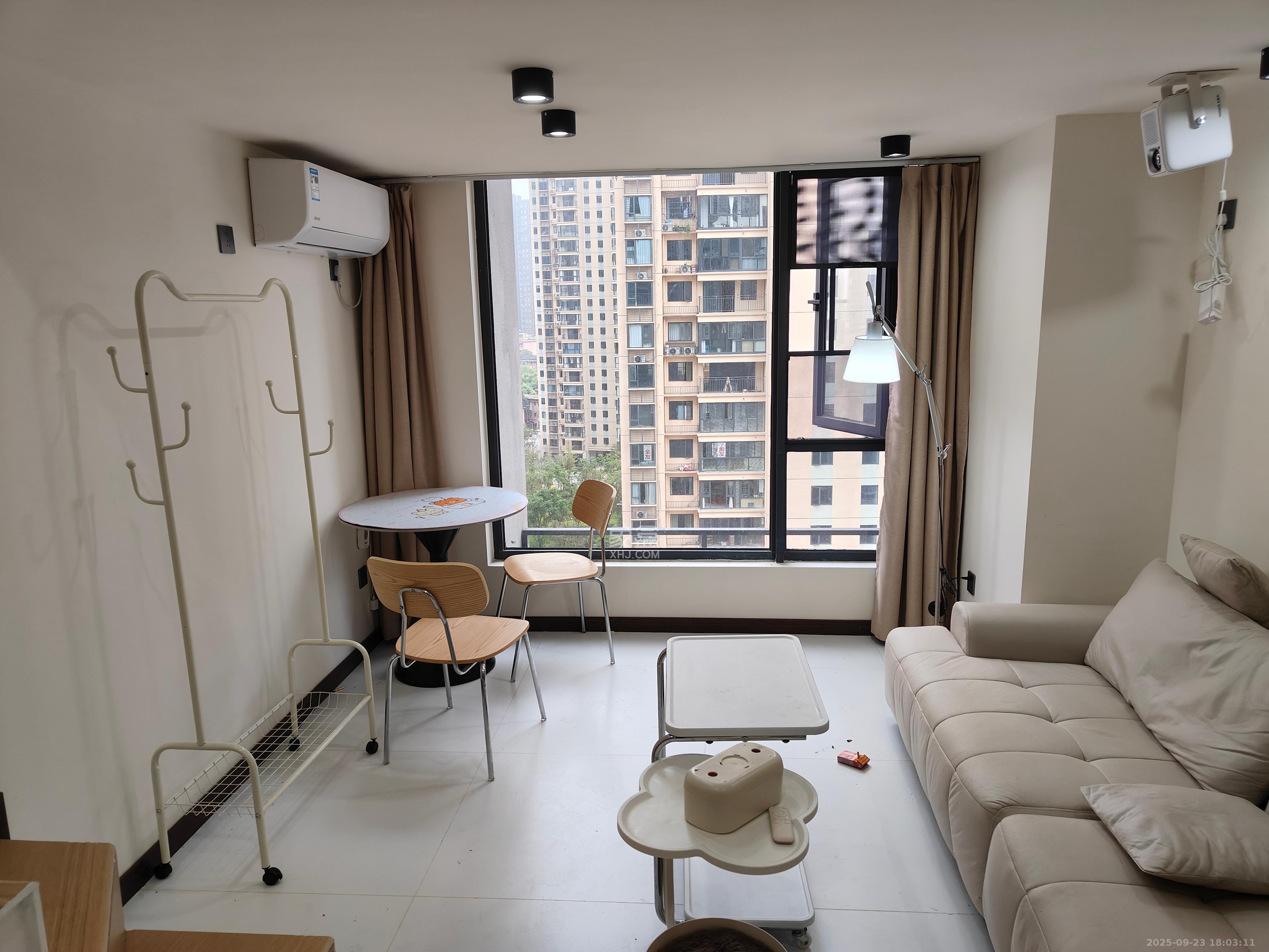 力高凤凰新天  1室0厅0卫    2580.0元/月室内图