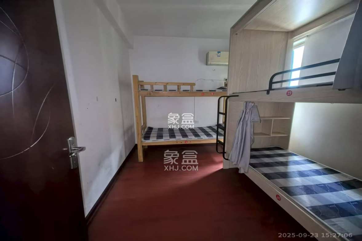 长宝1667 3室2厅2卫 5000.0元/月 长宝1667 3室2厅2卫 5000.0元/月室内图