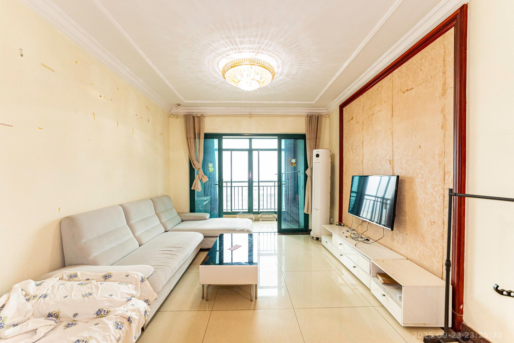 恒大雅苑  2室2厅1卫    71.0万 恒大雅苑  2室2厅1卫    71.0万