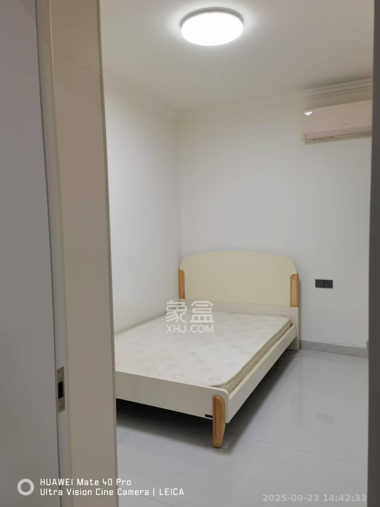 云和华府 2室2厅1卫 2200.0元/月 云和华府 2室2厅1卫 2200.0元/月室内图