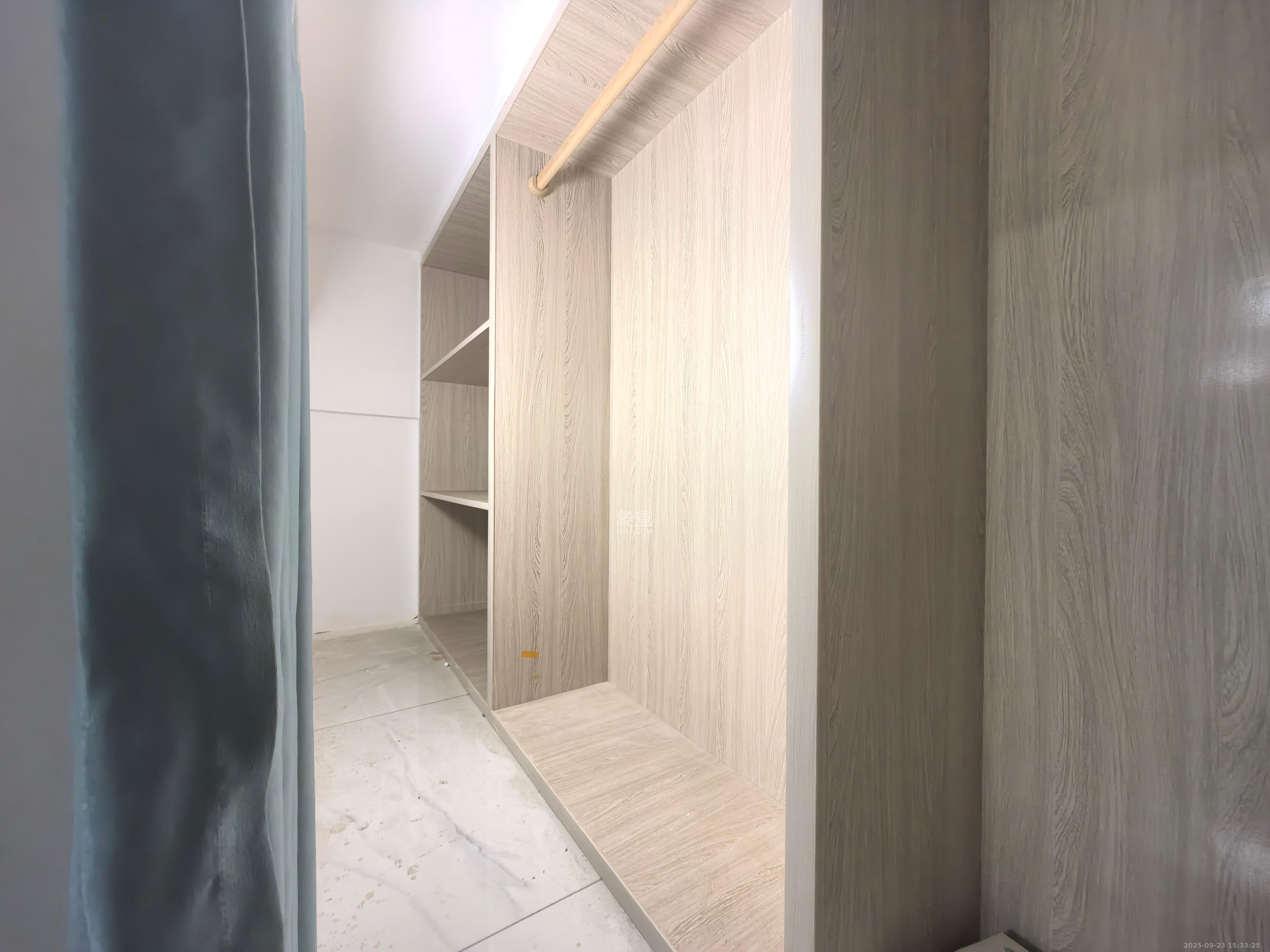 龙湖湘江星座(祺鑫星座公寓) 1室1厅1卫 1200.0元/月 龙湖湘江星座(祺鑫星座公寓) 1室1厅1卫 1200.0元/月室内图