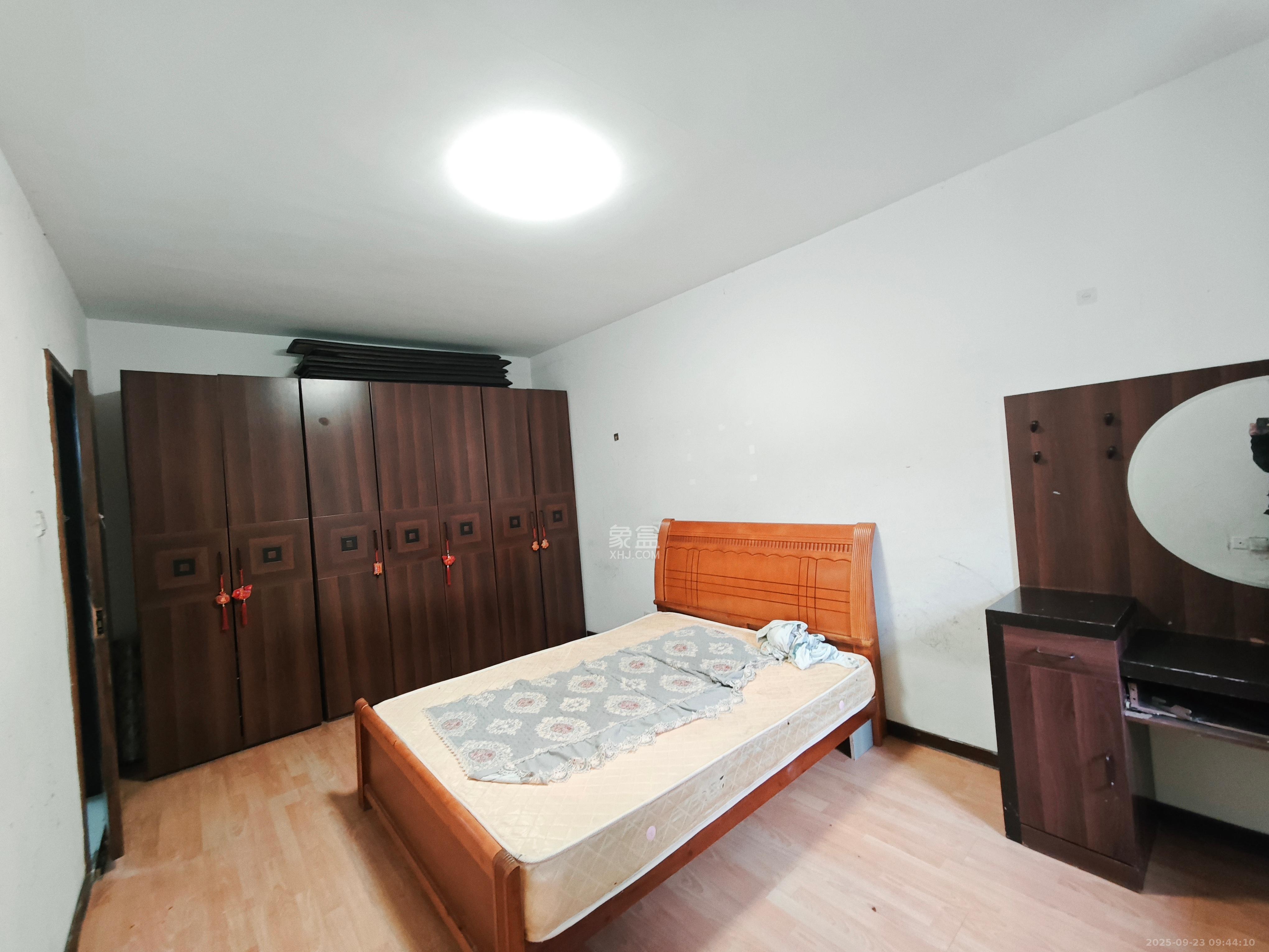 广厦新苑 2室2厅1卫 1800.0元/月 广厦新苑 2室2厅1卫 1800.0元/月室内图