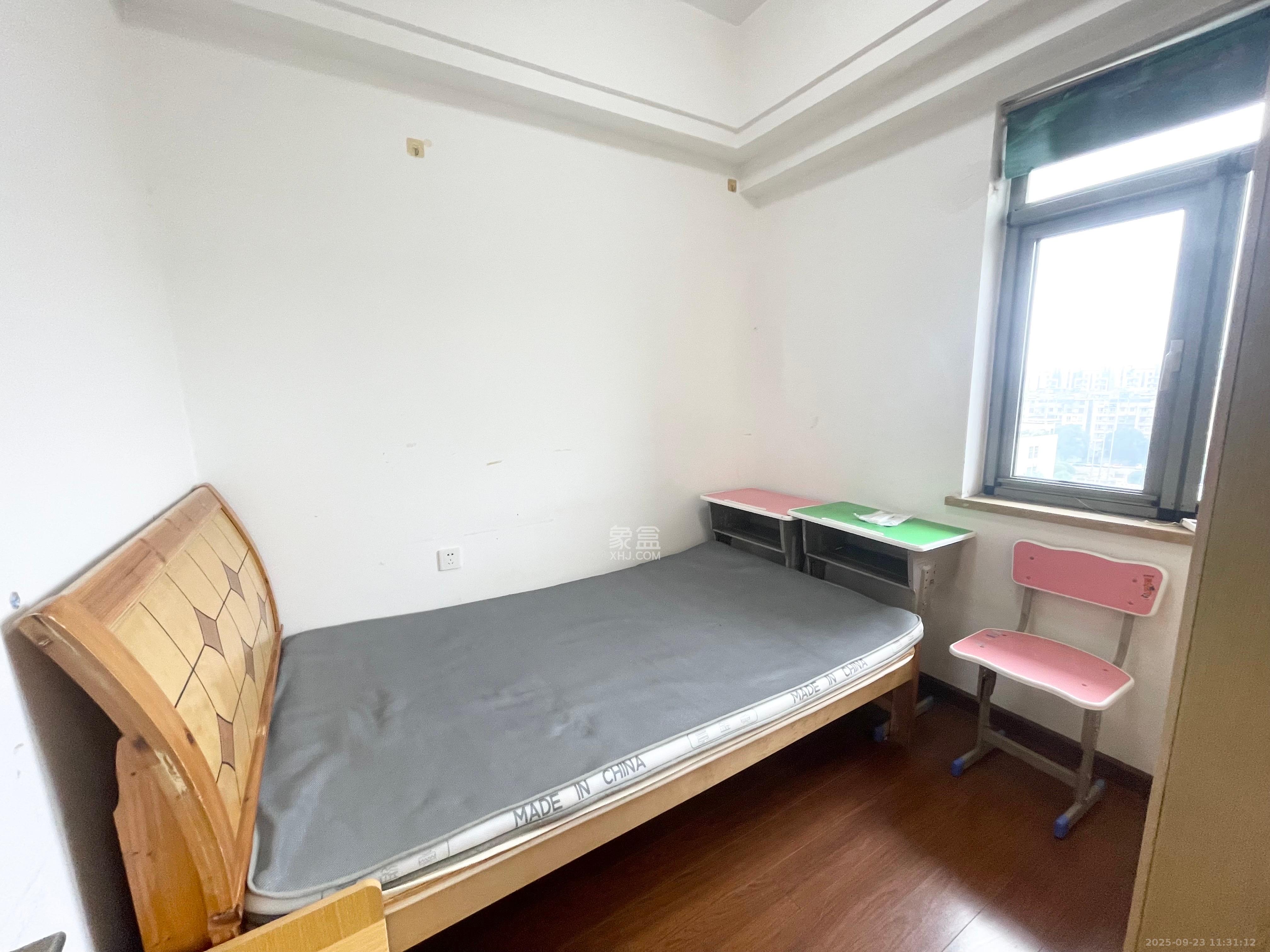 环宇天地、中海地产(中信城市广场二期) 2室1厅1卫 1700.0元/月 环宇天地、中海地产(中信城市广场二期) 2室1厅1卫 1700.0元/月室内图