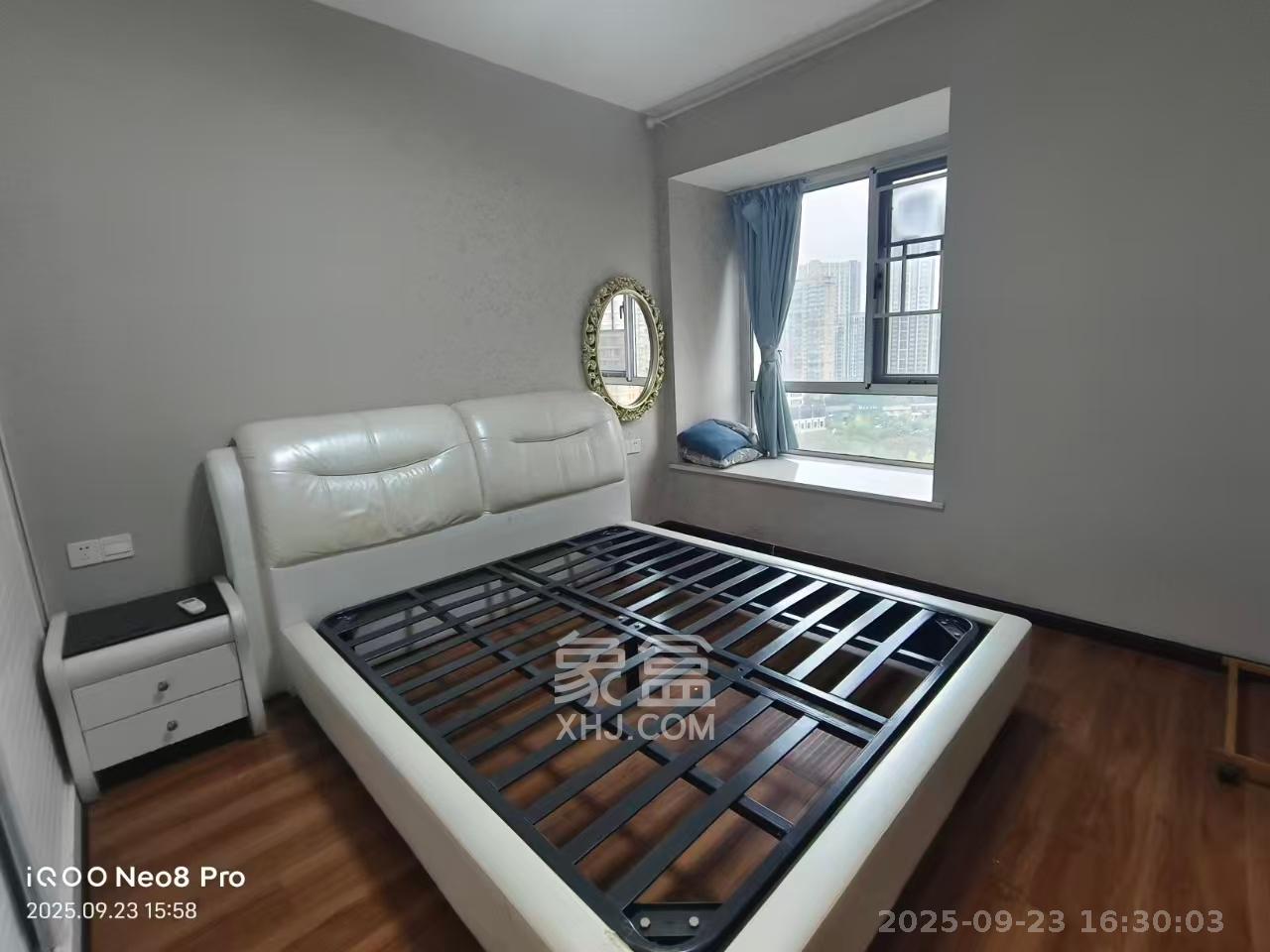 五矿万境水岸一期(万境水岸嘉苑) 3室2厅1卫 2400.0元/月 五矿万境水岸一期(万境水岸嘉苑) 3室2厅1卫 2400.0元/月室内图