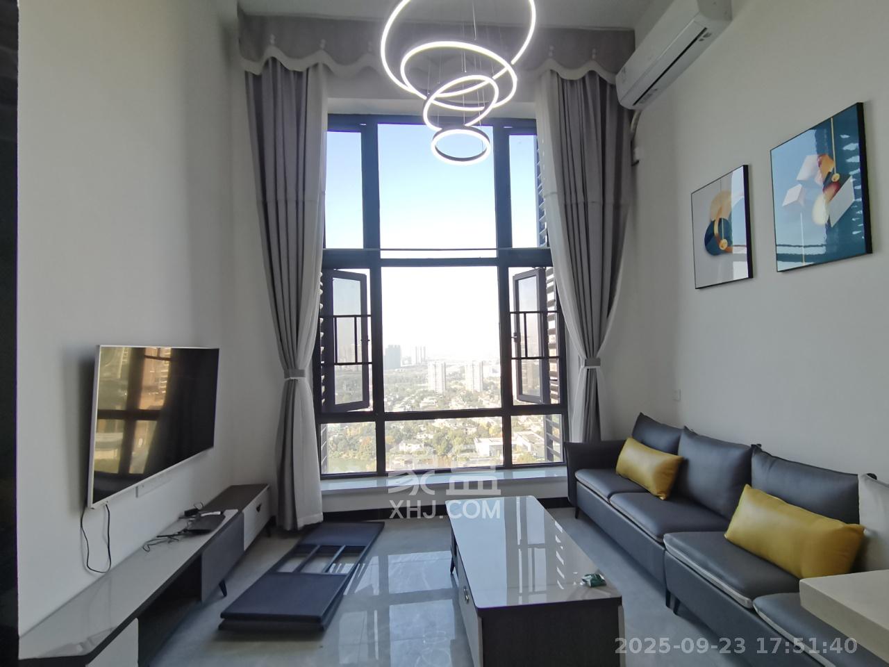 藏珑湖上公馆  1室1厅1卫    2600.0元/月室内图