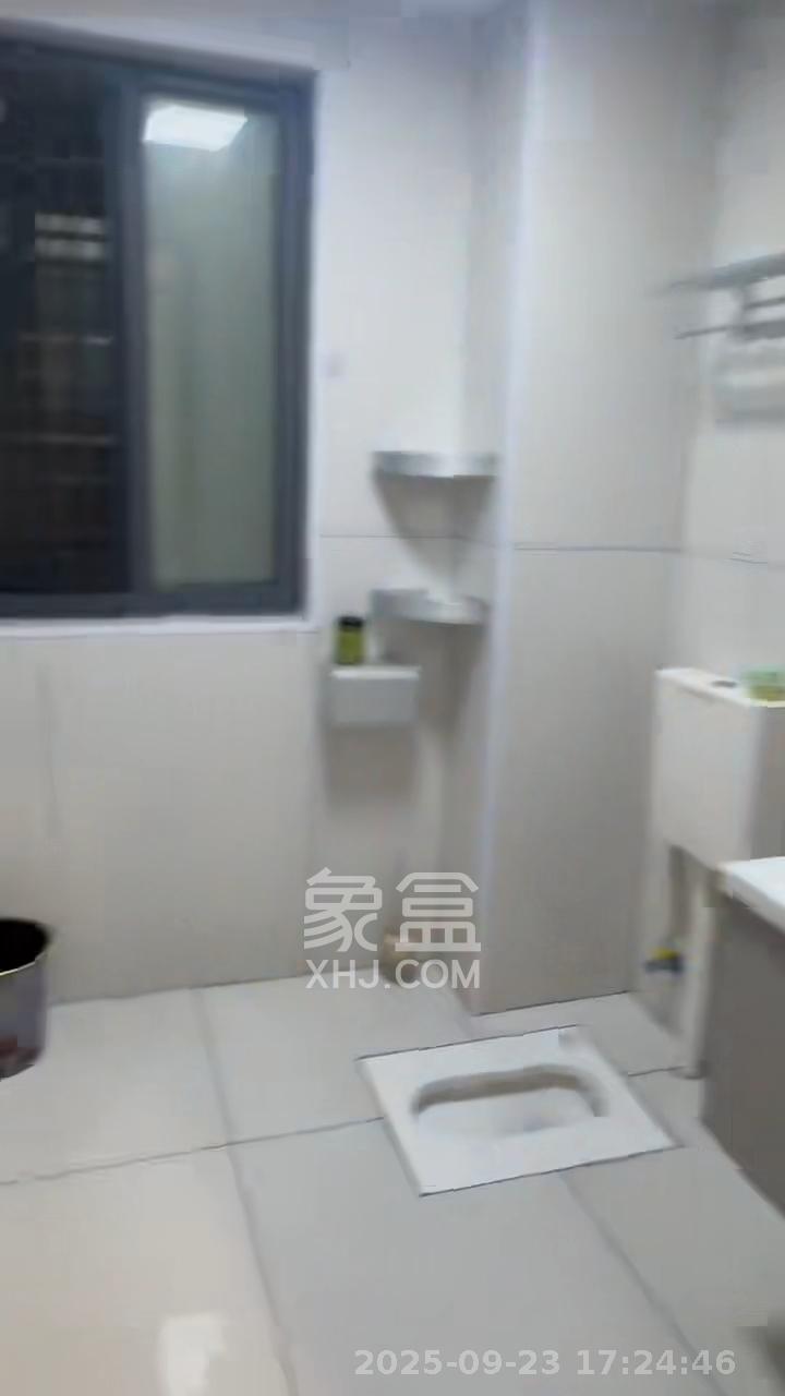 桥头家园二期(桥头家苑二期) 2室1厅1卫 2000.0元/月 桥头家园二期(桥头家苑二期) 2室1厅1卫 2000.0元/月室内图