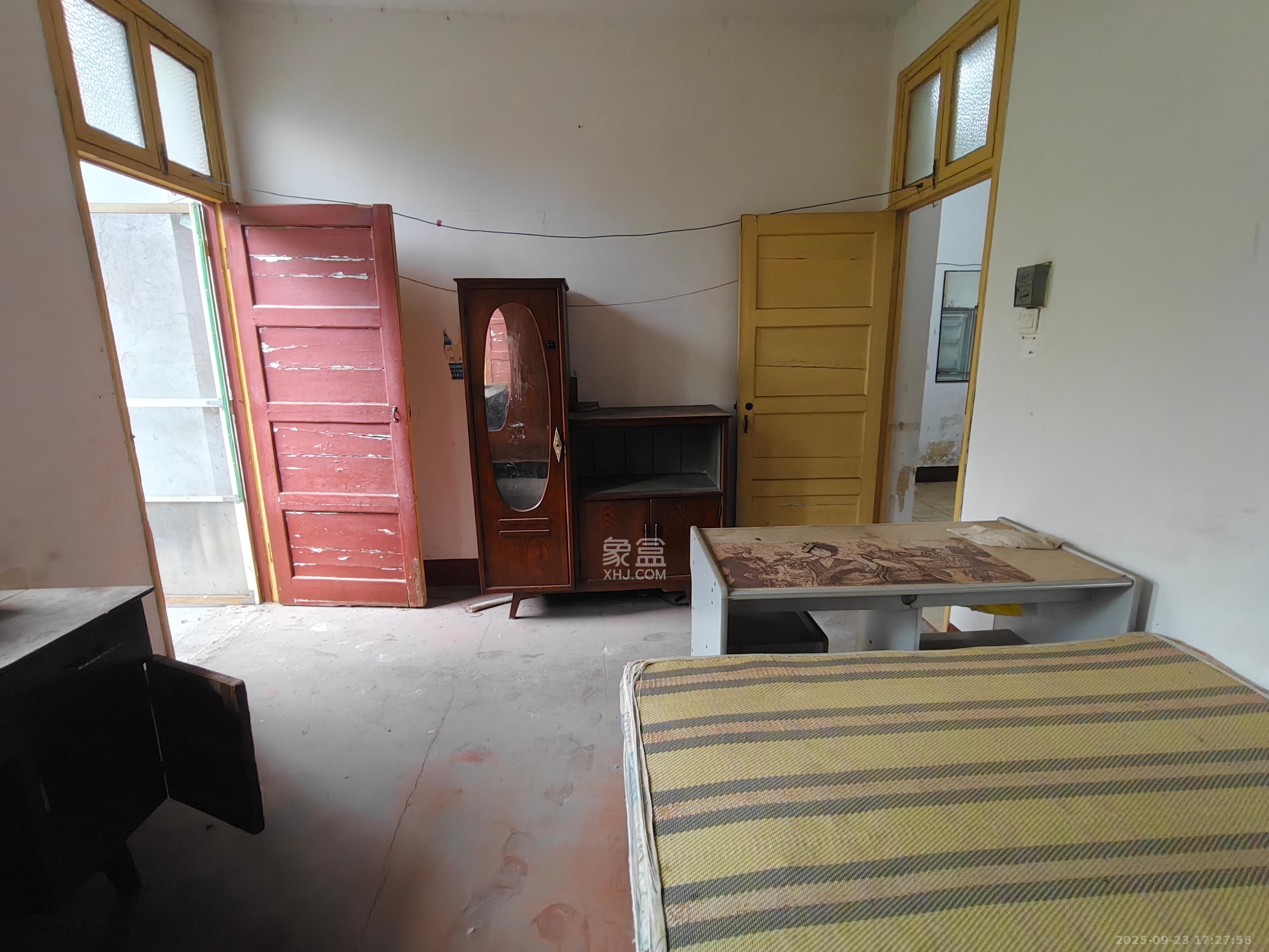 福乐名园  3室1厅1卫    1500.0元/月室内图