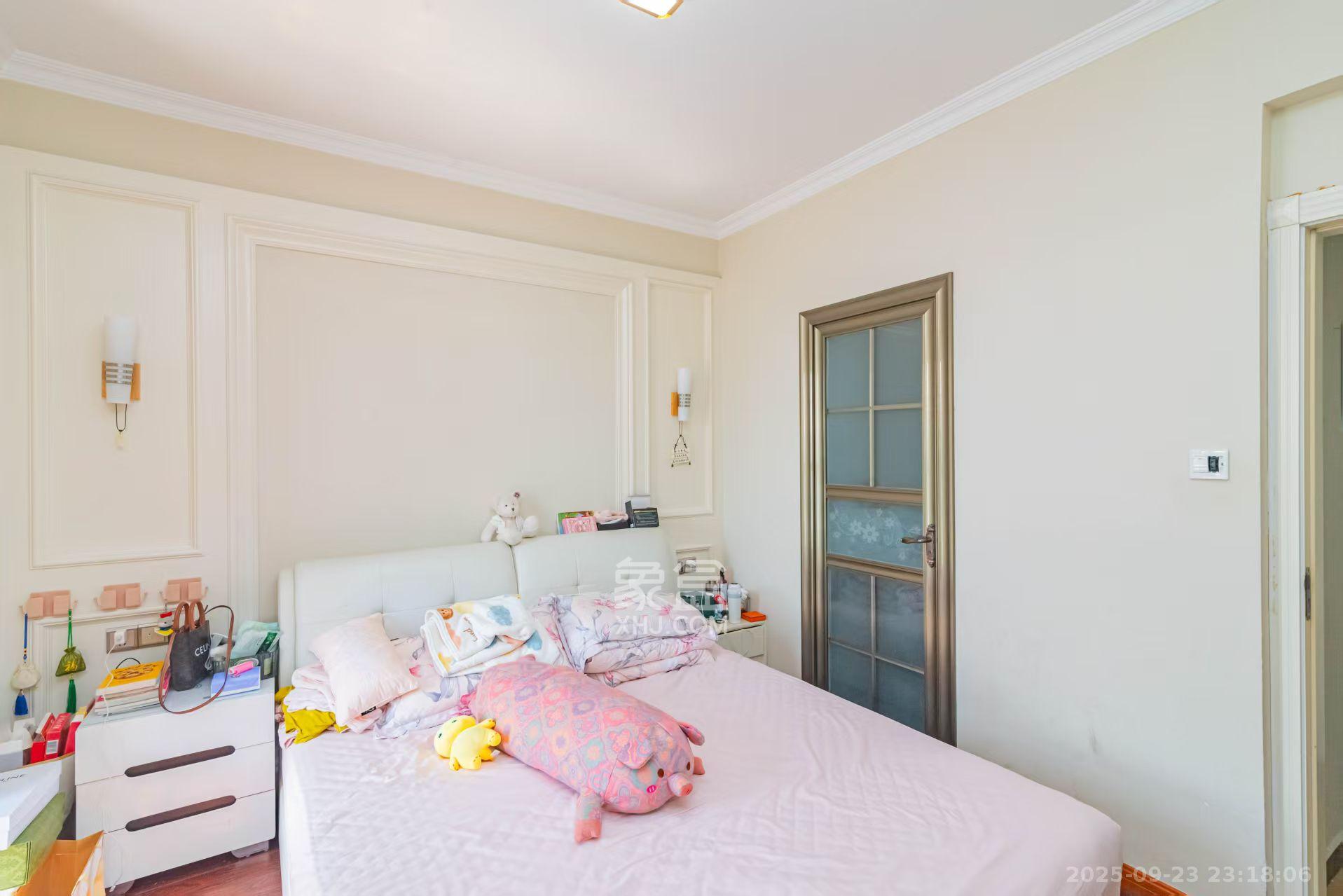 庄园心伽泊 3室2厅2卫 2800.0元/月 庄园心伽泊 3室2厅2卫 2800.0元/月室内图