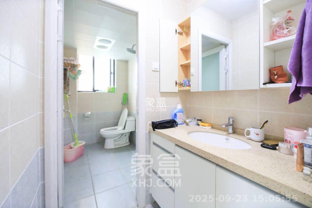 鑫天御景湾  2室1厅1卫   2500.00元/月室内图
