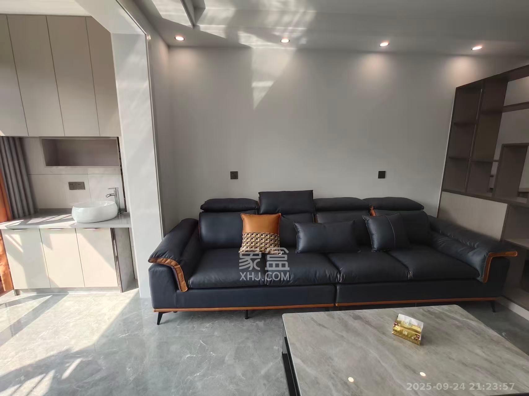 嘉荣苑 3室2厅2卫 2800.0元/月 嘉荣苑 3室2厅2卫 2800.0元/月室内图