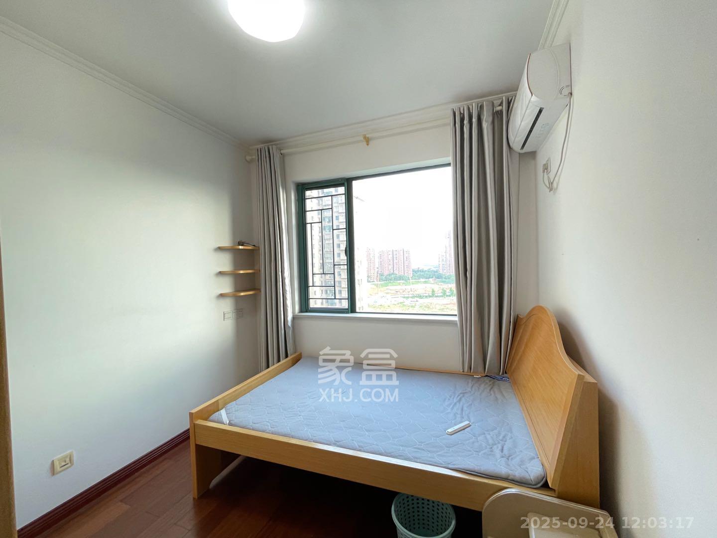 绿洲花园 3室2厅1卫 2200.0元/月 绿洲花园 3室2厅1卫 2200.0元/月室内图