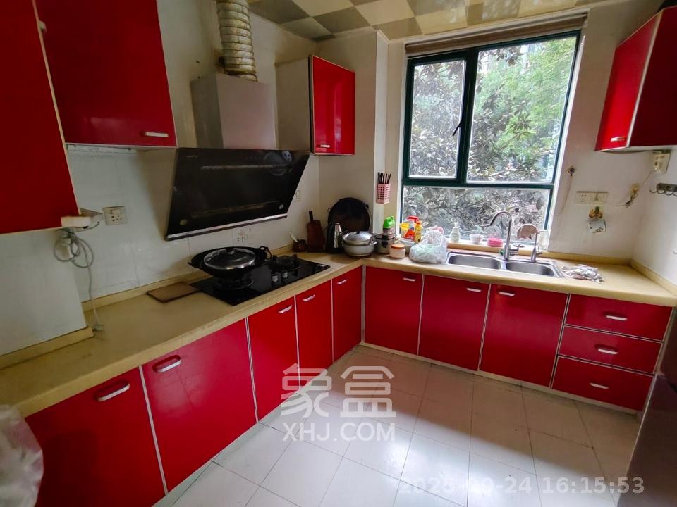 金色山庄 3室2厅2卫 3000.0元/月 金色山庄 3室2厅2卫 3000.0元/月室内图