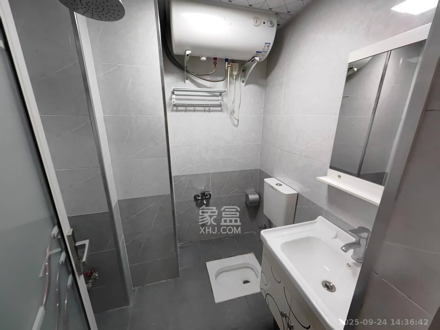 洋湖时代  1室1厅1卫    1100.0元/月 洋湖时代  1室1厅1卫    1100.0元/月室内图