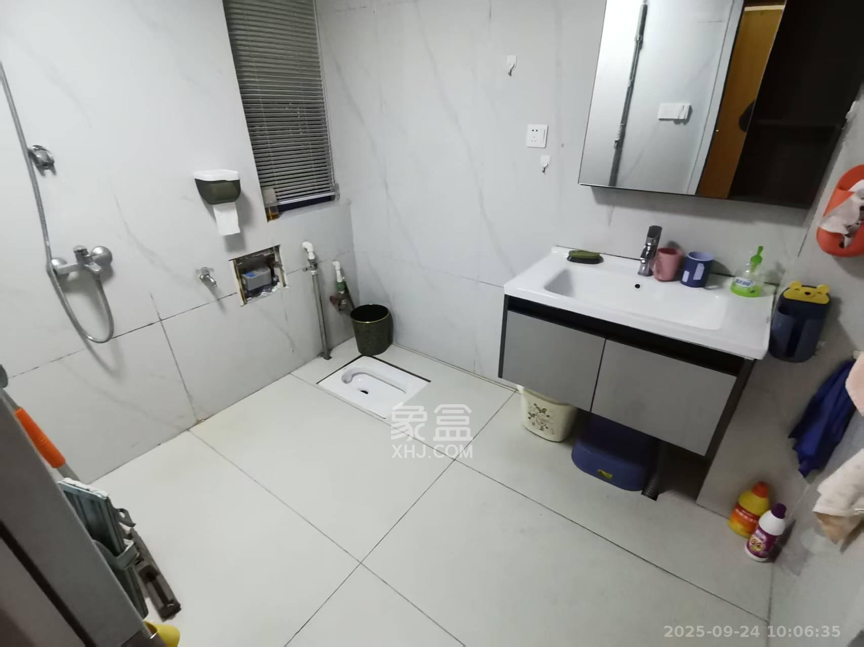 湖南省教育厅西院  3室2厅1卫    3400.0元/月室内图