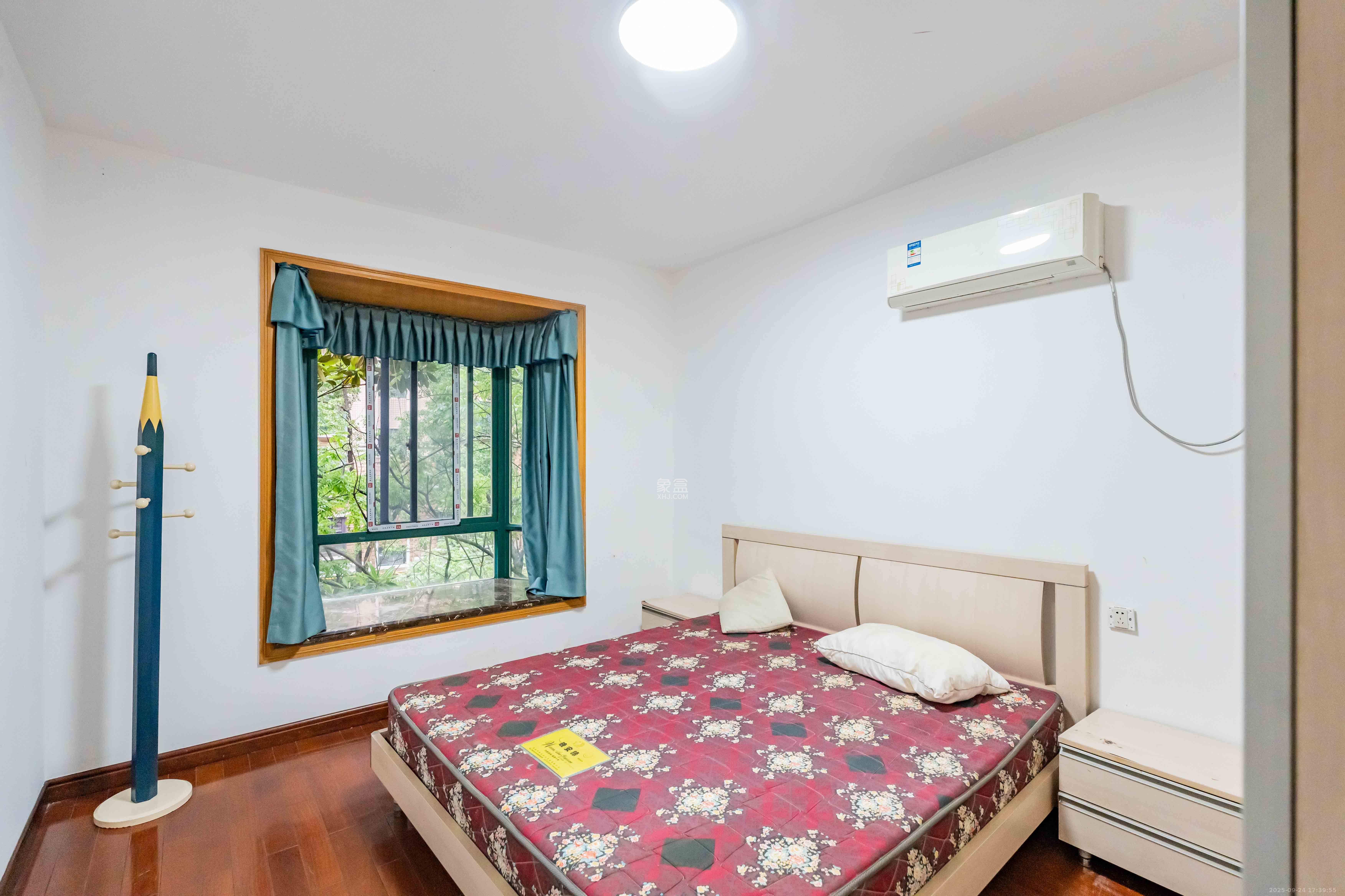 四季阳光花城 2室1厅1卫 3200.0元/月 四季阳光花城 2室1厅1卫 3200.0元/月室内图