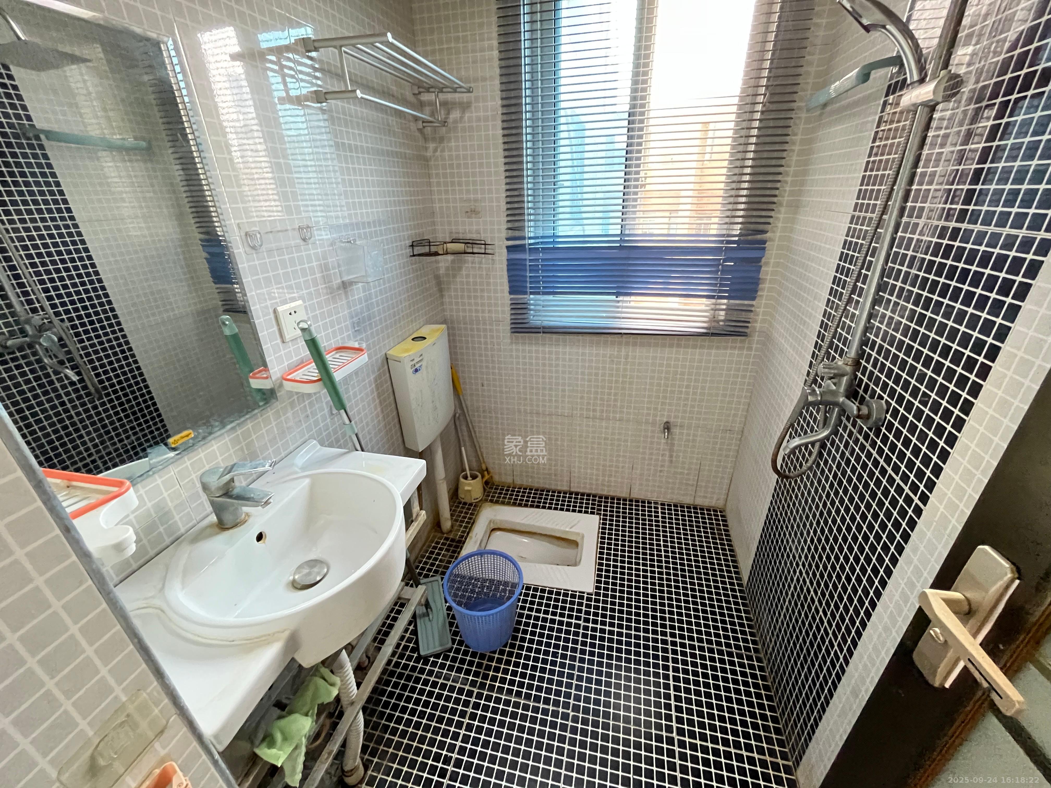 益佳苑 1室1厅1卫 1800.0元/月 益佳苑 1室1厅1卫 1800.0元/月室内图