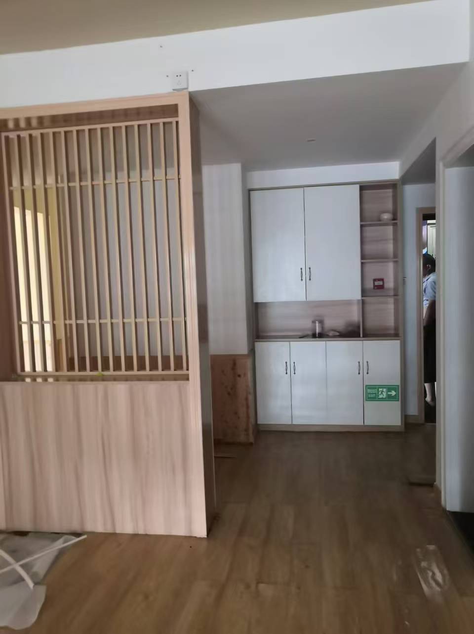 南门口安置小区一期 1室0厅0卫 5200.0元/月 南门口安置小区一期 1室0厅0卫 5200.0元/月室内图