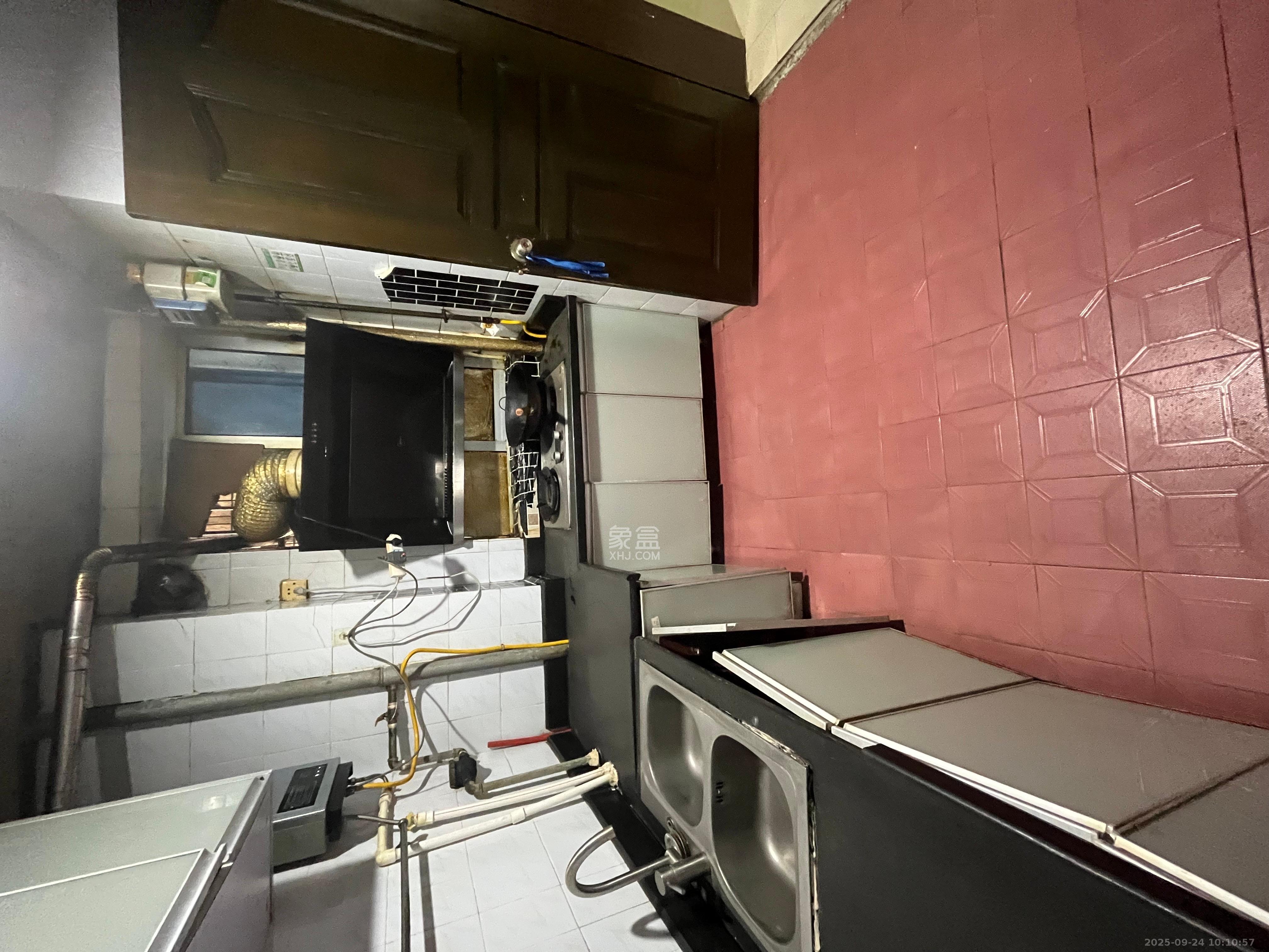 天心城市广场（黄金之城）  4室2厅1卫    3000.0元/月室内图