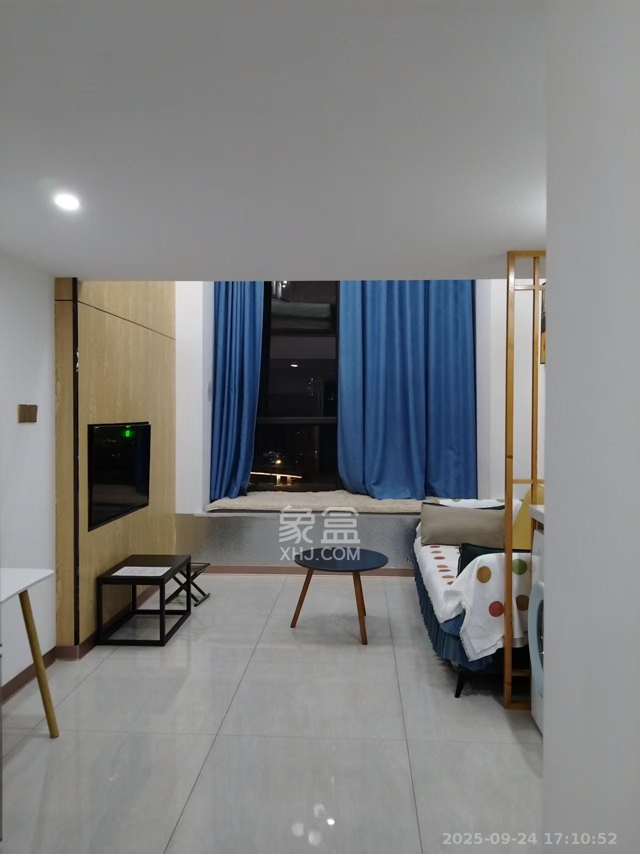 弘坤云寓  1室0厅0卫   2000.00元/月室内图
