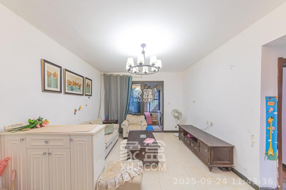 绿地公馆（绿地名邸）  2室2厅1卫    1500.0元/月室内图