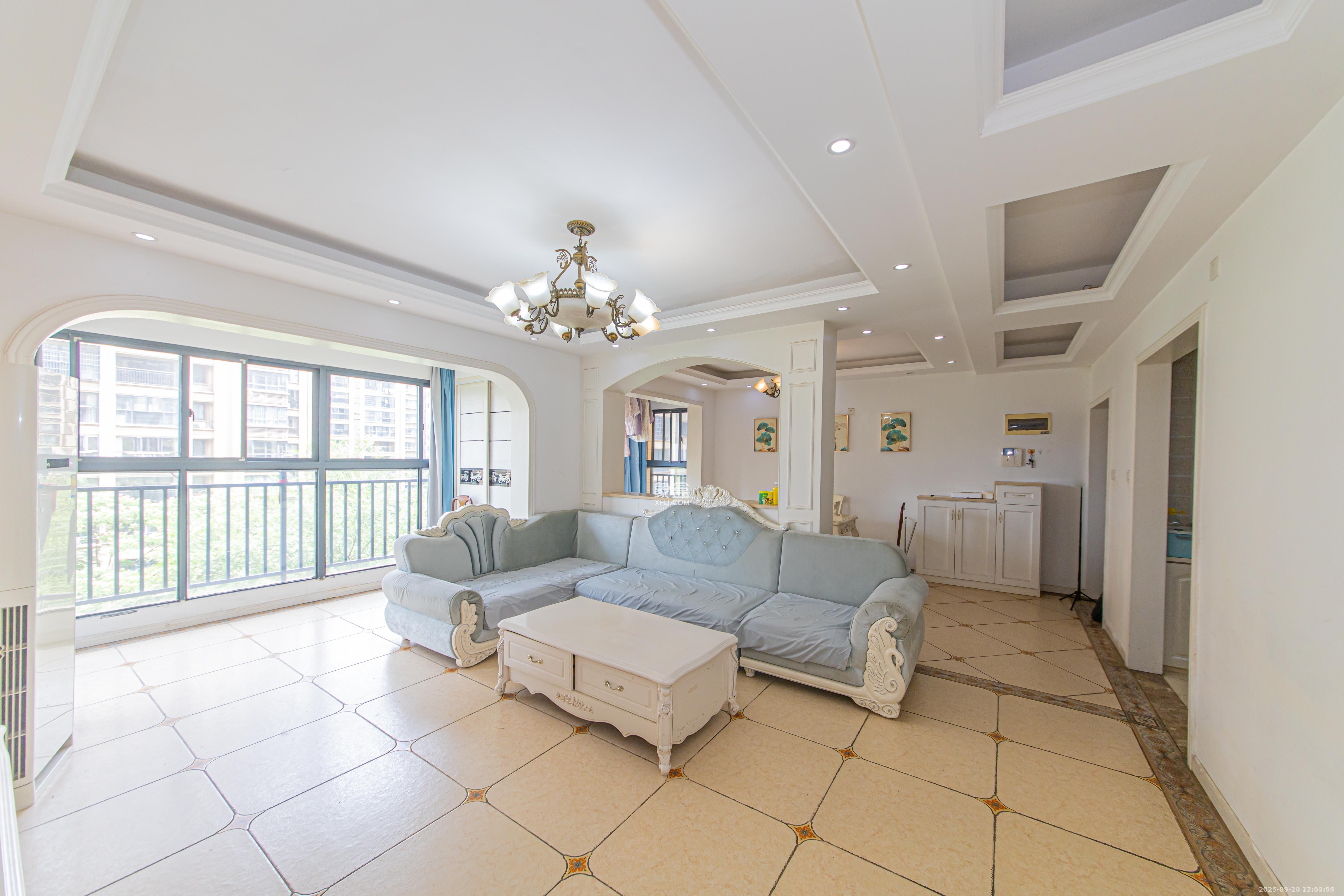 中建芙蓉嘉苑 3室2厅1卫 2800.0元/月 中建芙蓉嘉苑 3室2厅1卫 2800.0元/月室内图