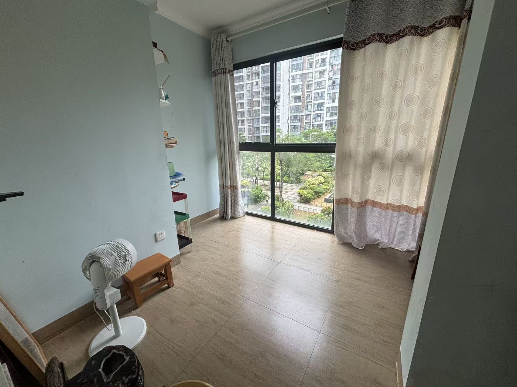 伊泰天骄一期 3室2厅1卫 2800.0元/月 伊泰天骄一期 3室2厅1卫 2800.0元/月室内图