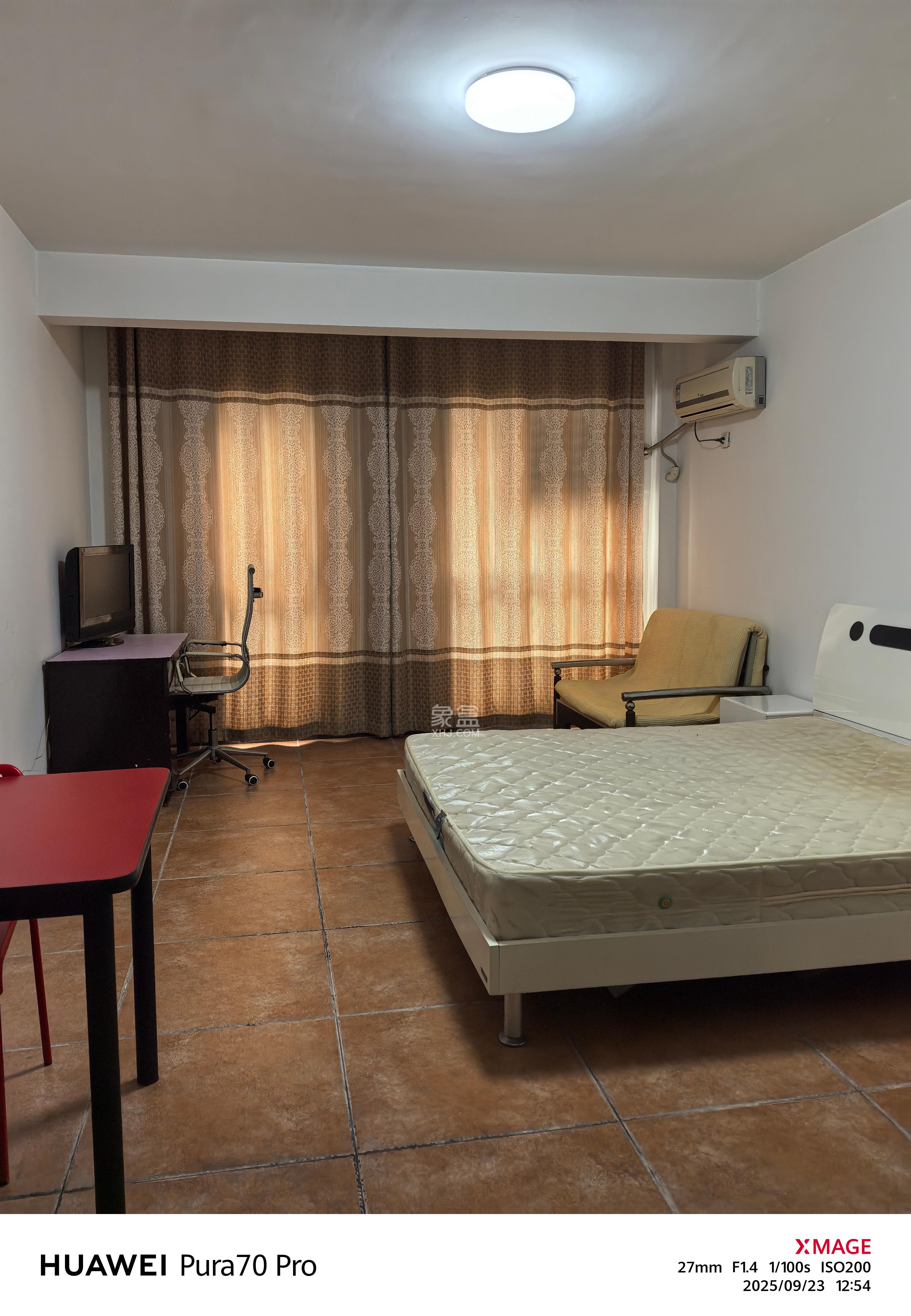 晶都公馆  1室1厅1卫    800.0元/月室内图