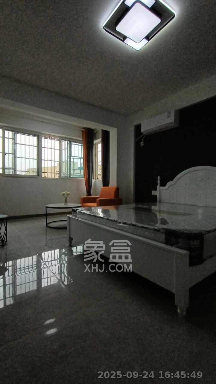 万顺家园  2室1厅1卫   3000.00元/月室内图