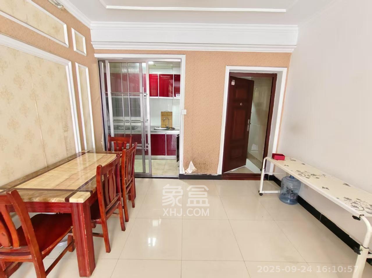 奥克斯广场 3室2厅1卫 2600.0元/月 奥克斯广场 3室2厅1卫 2600.0元/月室内图