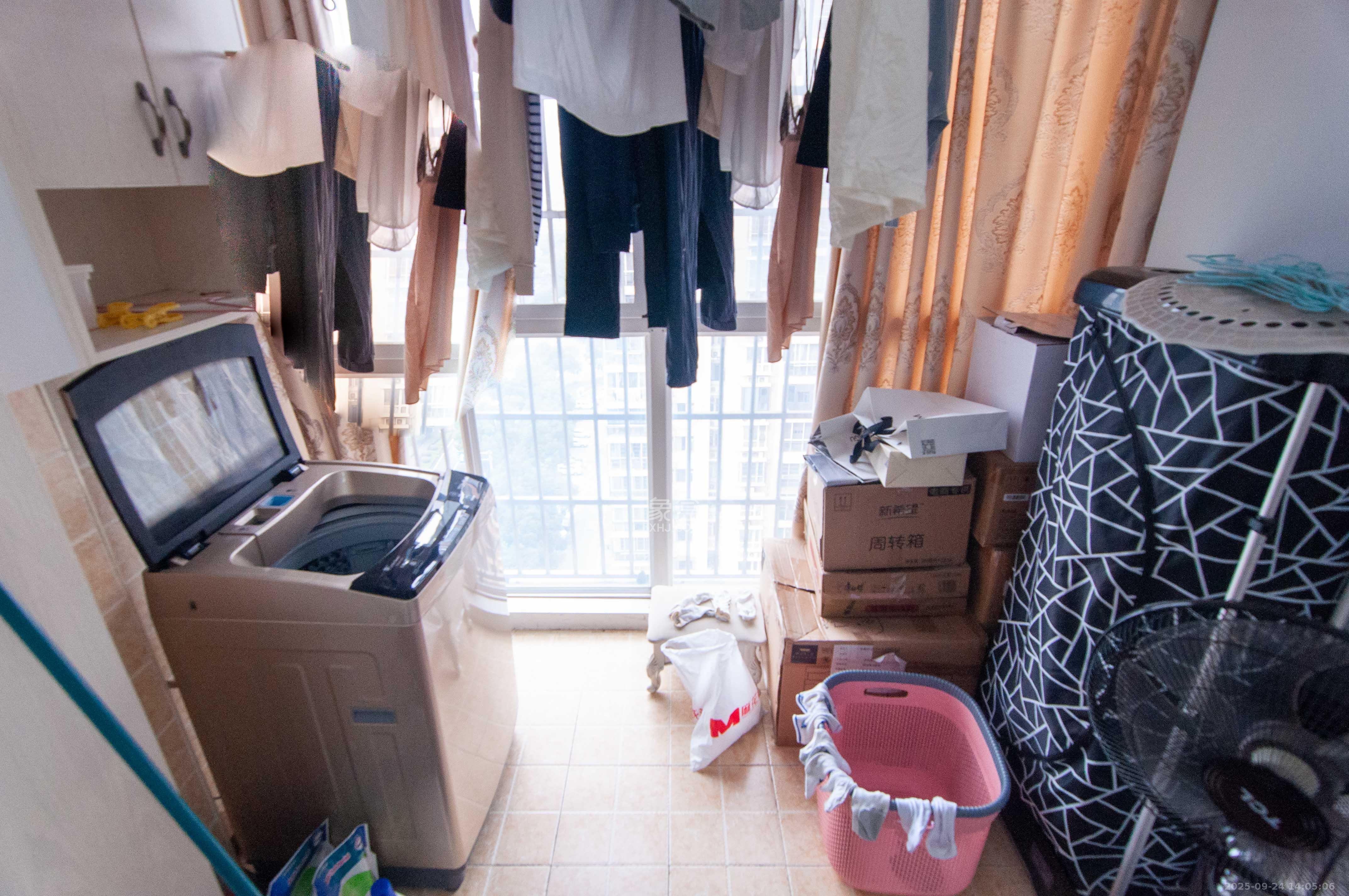 中房F联邦 4室2厅2卫 118.0万 中房F联邦 4室2厅2卫 118.0万其他