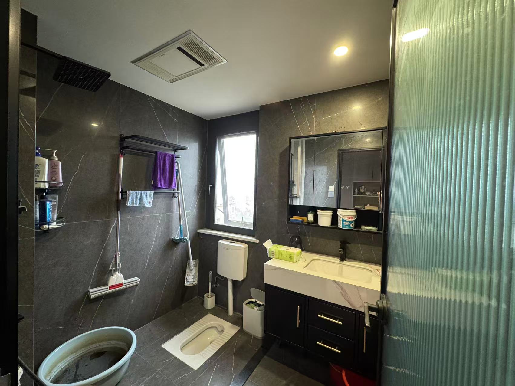 城市公园 4室2厅2卫 92.8万 城市公园 4室2厅2卫 92.8万室内图