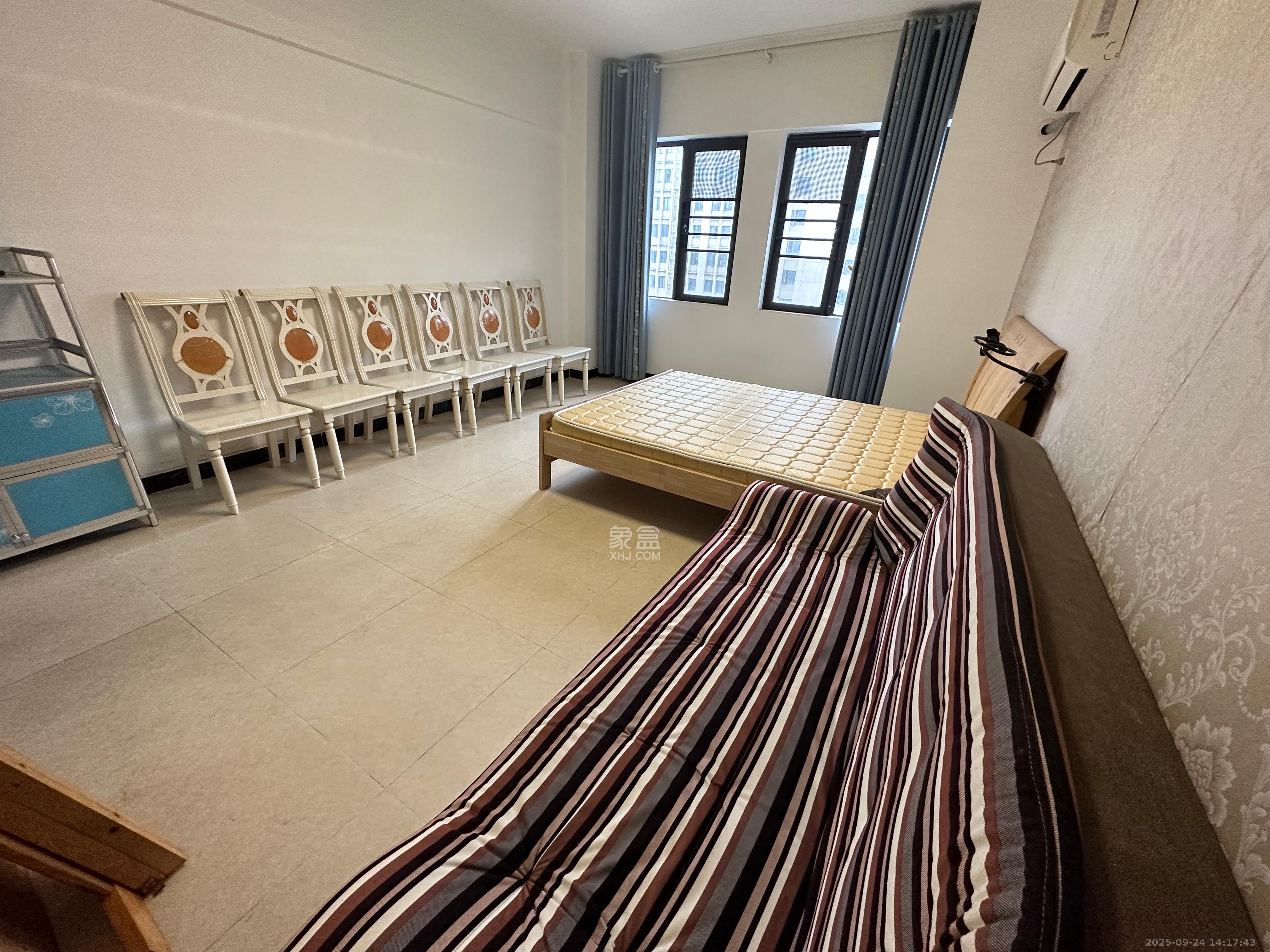 钰龙天下二期（钰龙佳园）  1室0厅1卫    1200.0元/月室内图