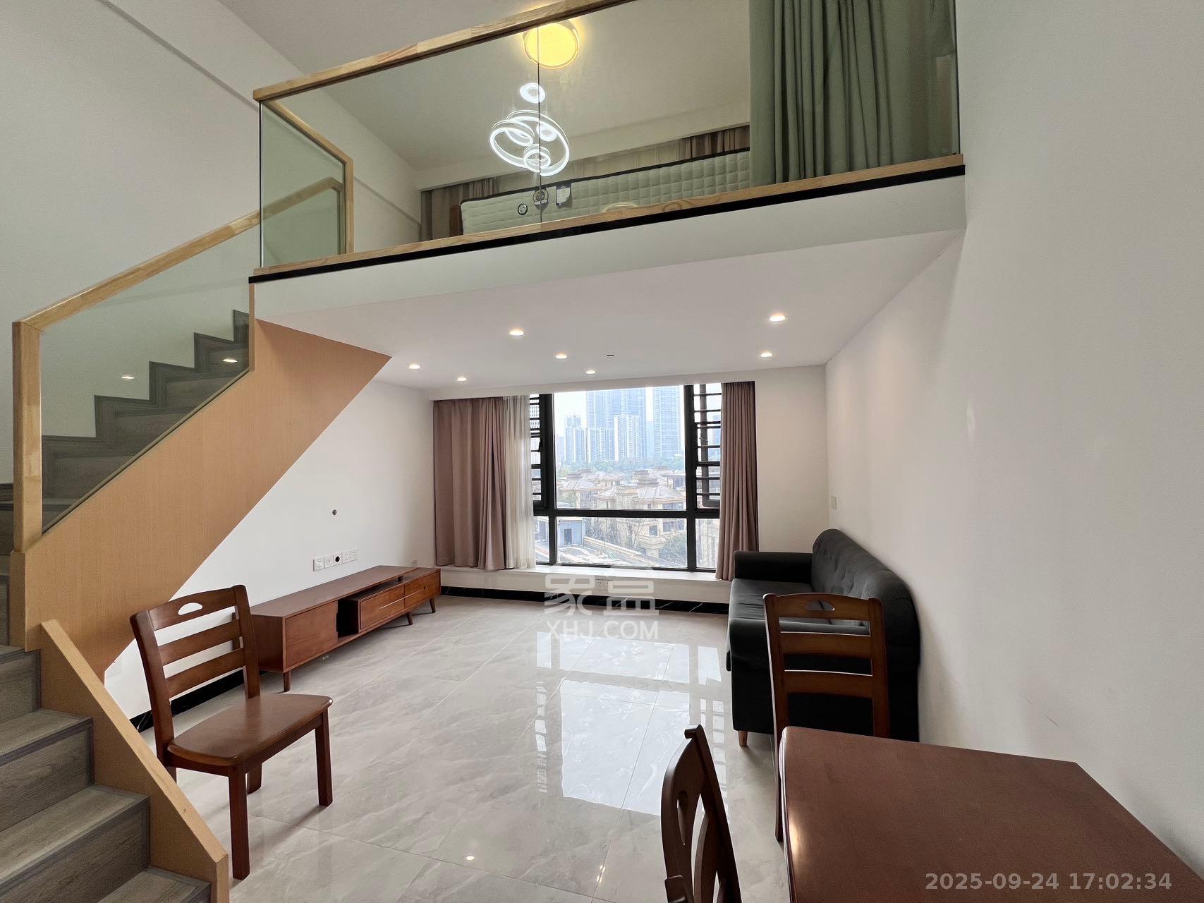 藏珑湖上公馆 1室1厅1卫 2000.0元/月 藏珑湖上公馆 1室1厅1卫 2000.0元/月室内图