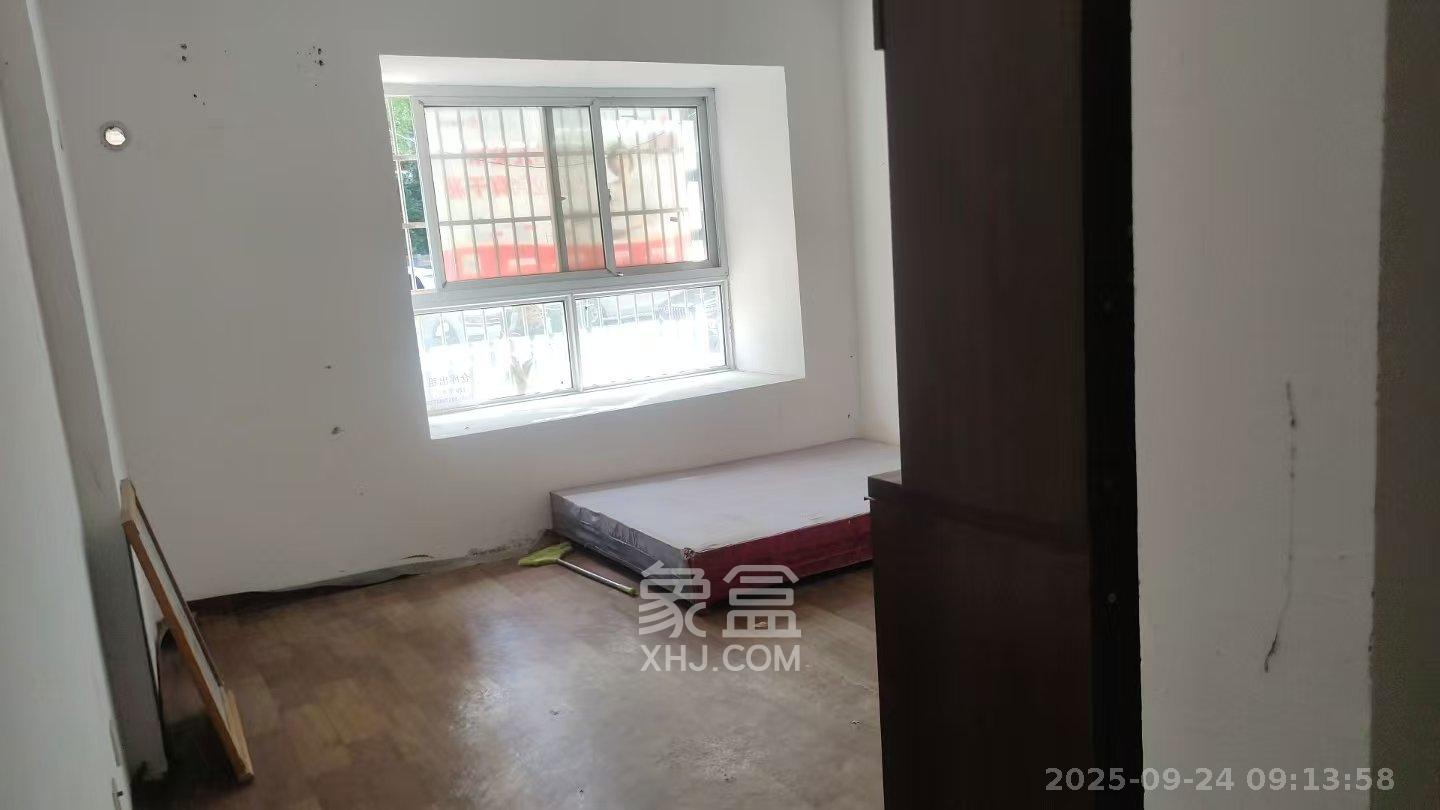 星城新宇月雅苑(月塘小区) 3室2厅1卫 2000.0元/月 星城新宇月雅苑(月塘小区) 3室2厅1卫 2000.0元/月室内图