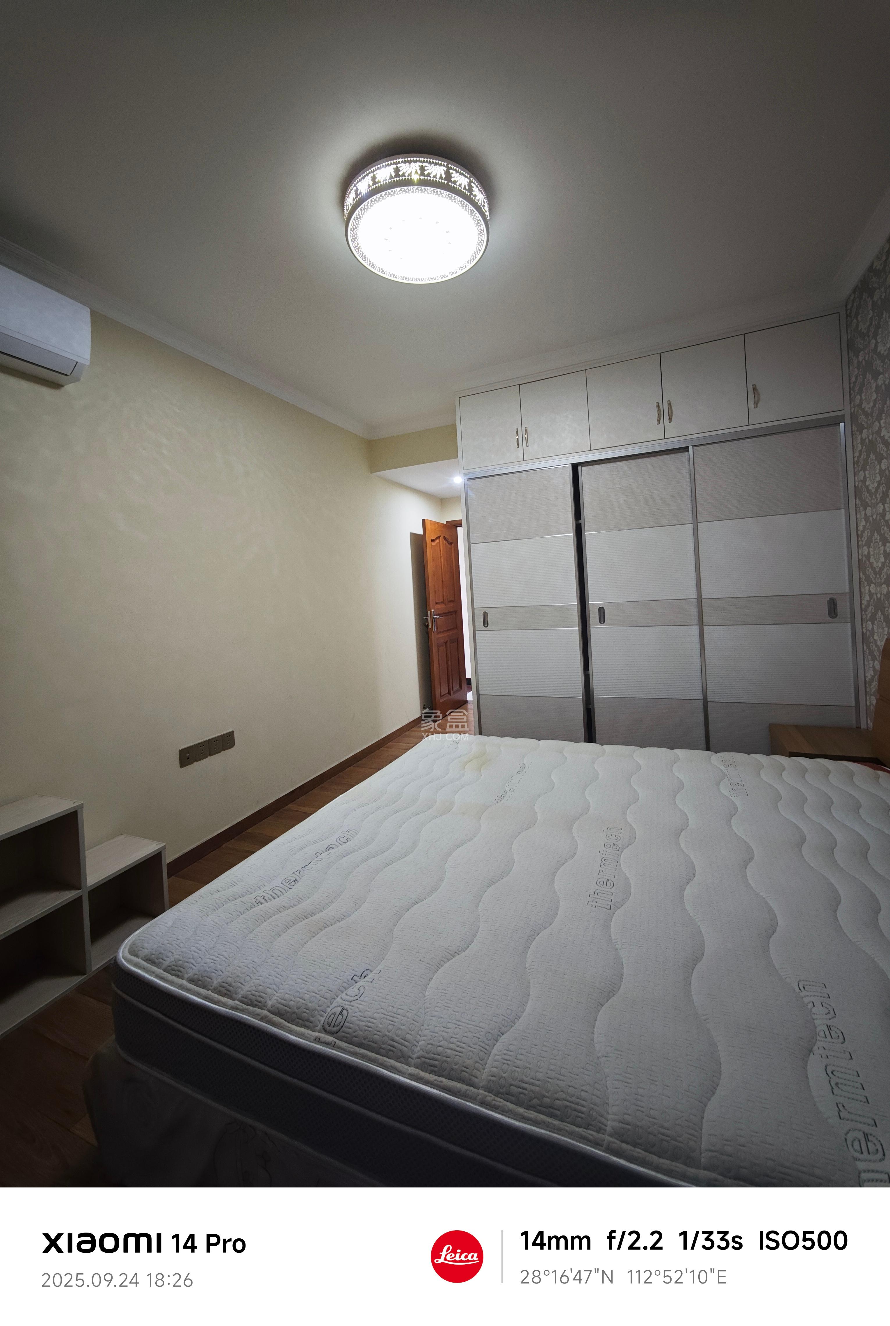 金地三千府(金地湖山樾、金地自在城) 3室2厅2卫 1800.0元/月 金地三千府(金地湖山樾、金地自在城) 3室2厅2卫 1800.0元/月室内图