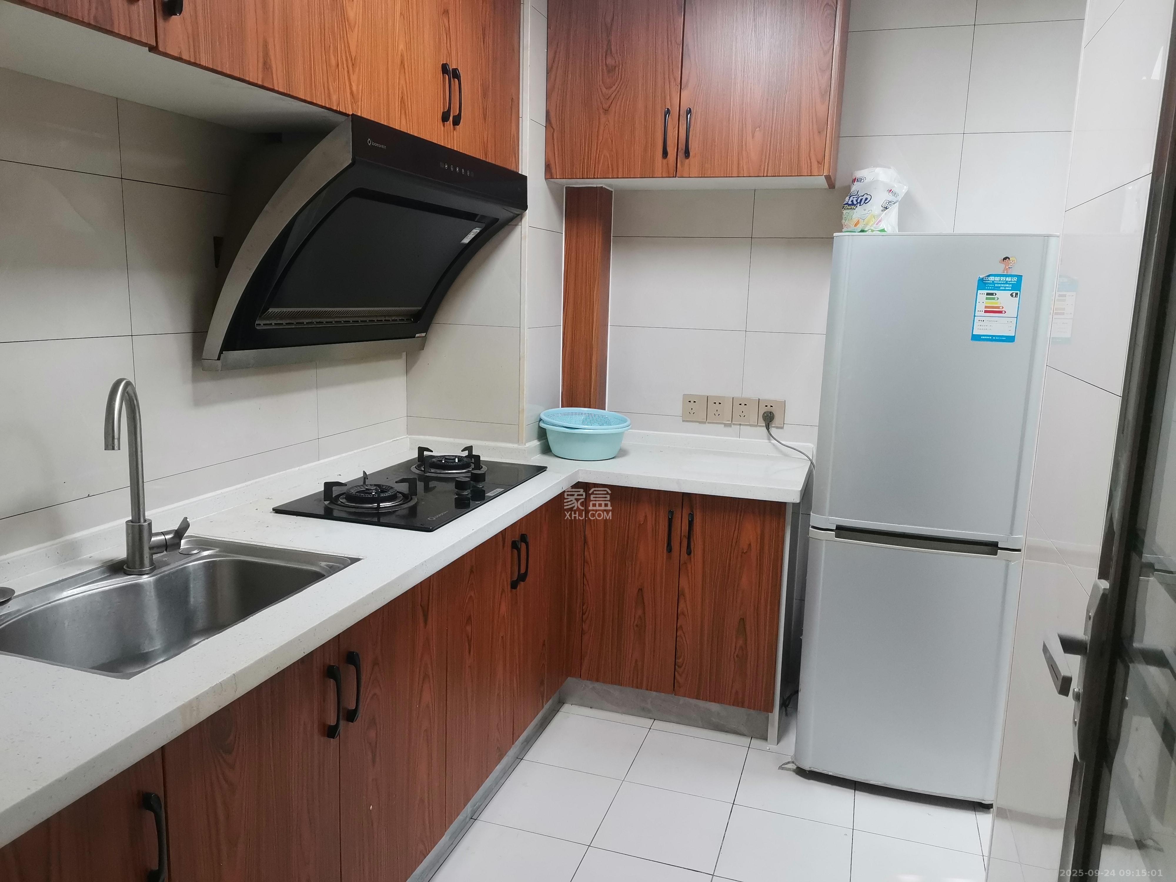 天凯东苑 2室2厅1卫 1750.0元/月 天凯东苑 2室2厅1卫 1750.0元/月室内图