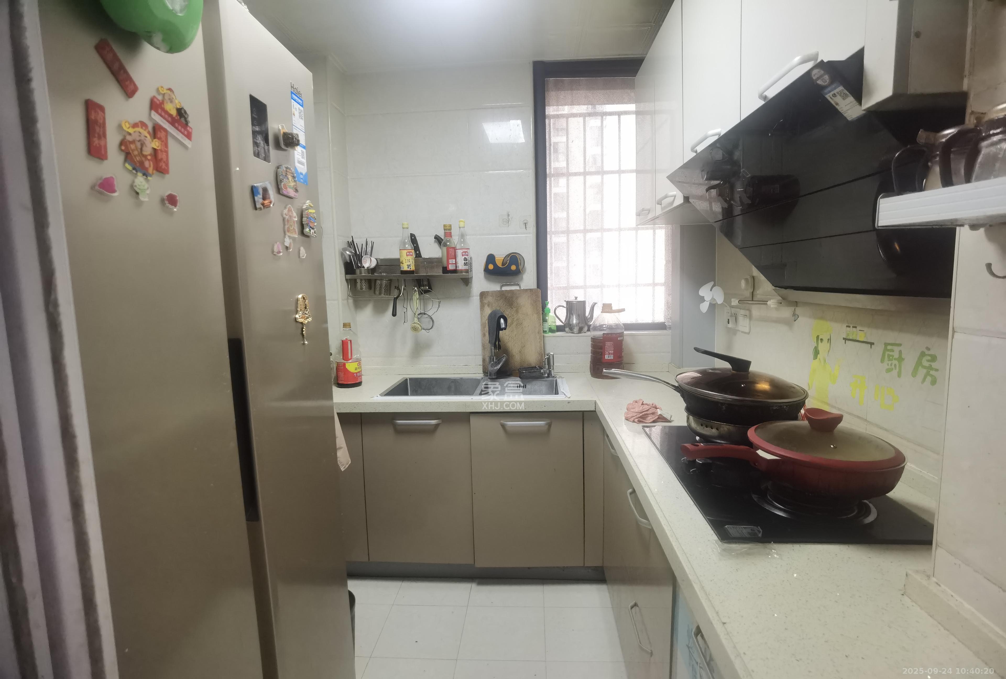 印山蓝色海岸 1室0厅0卫 2200.0元/月 印山蓝色海岸 1室0厅0卫 2200.0元/月室内图