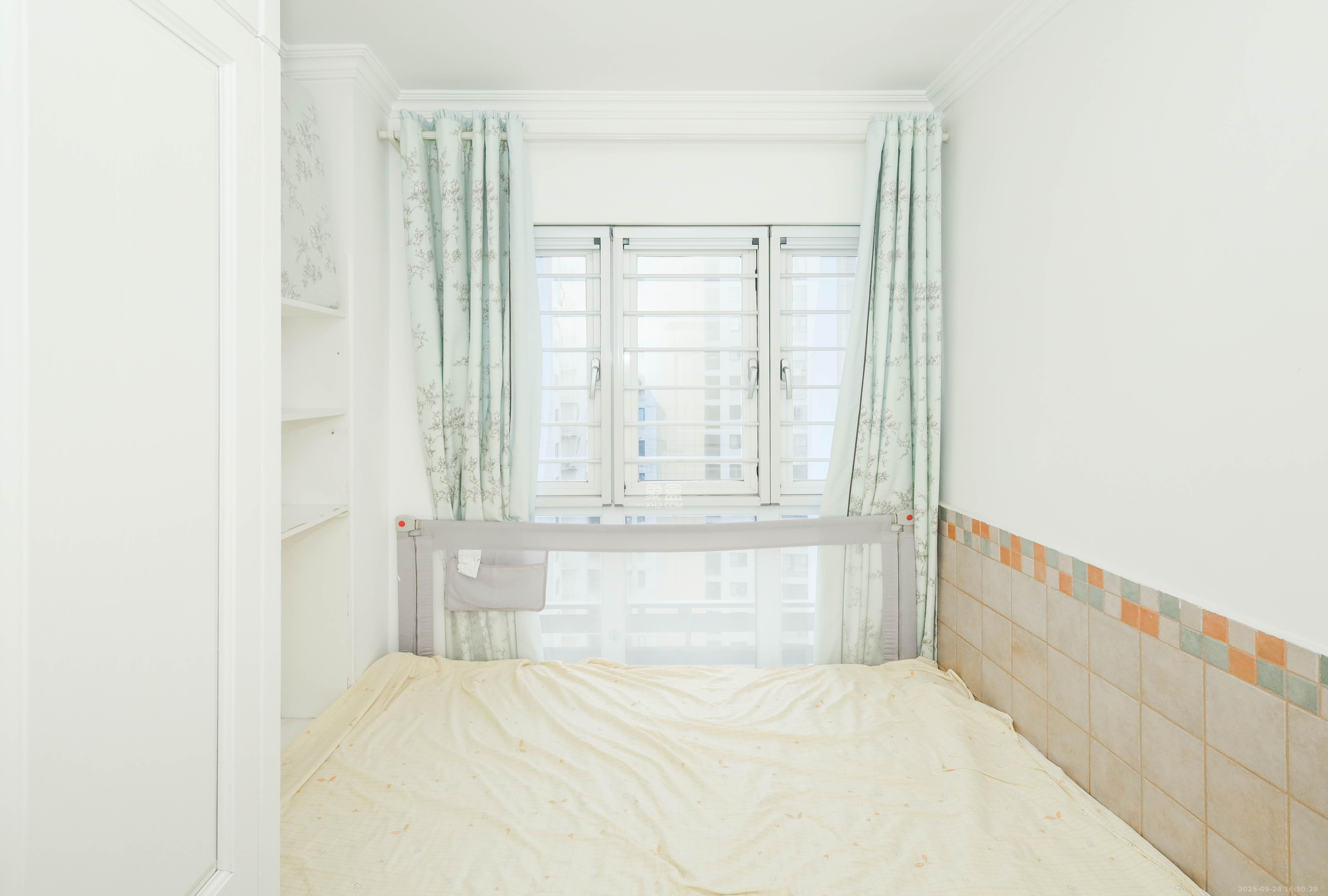 好莱城(弘德西街) 2室2厅1卫 66.0万 好莱城(弘德西街) 2室2厅1卫 66.0万卧室