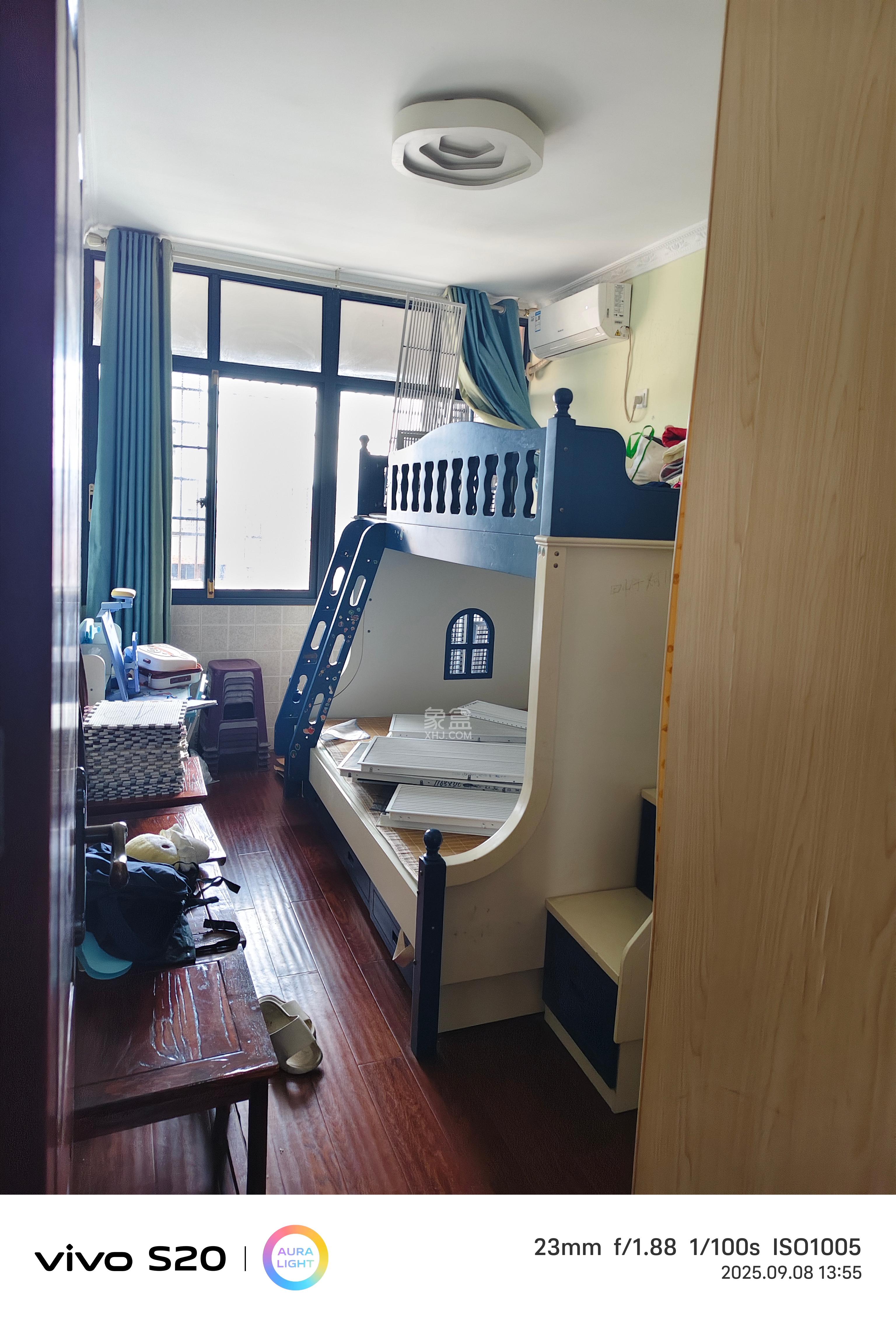 东业上城嘉苑(晟悦国际) 4室2厅2卫 2600.0元/月 东业上城嘉苑(晟悦国际) 4室2厅2卫 2600.0元/月室内图