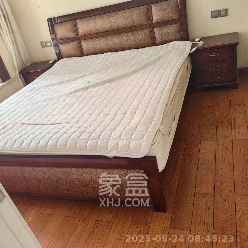 香樟兰亭（朗峰苑）  1室2厅1卫   2300.00元/月室内图