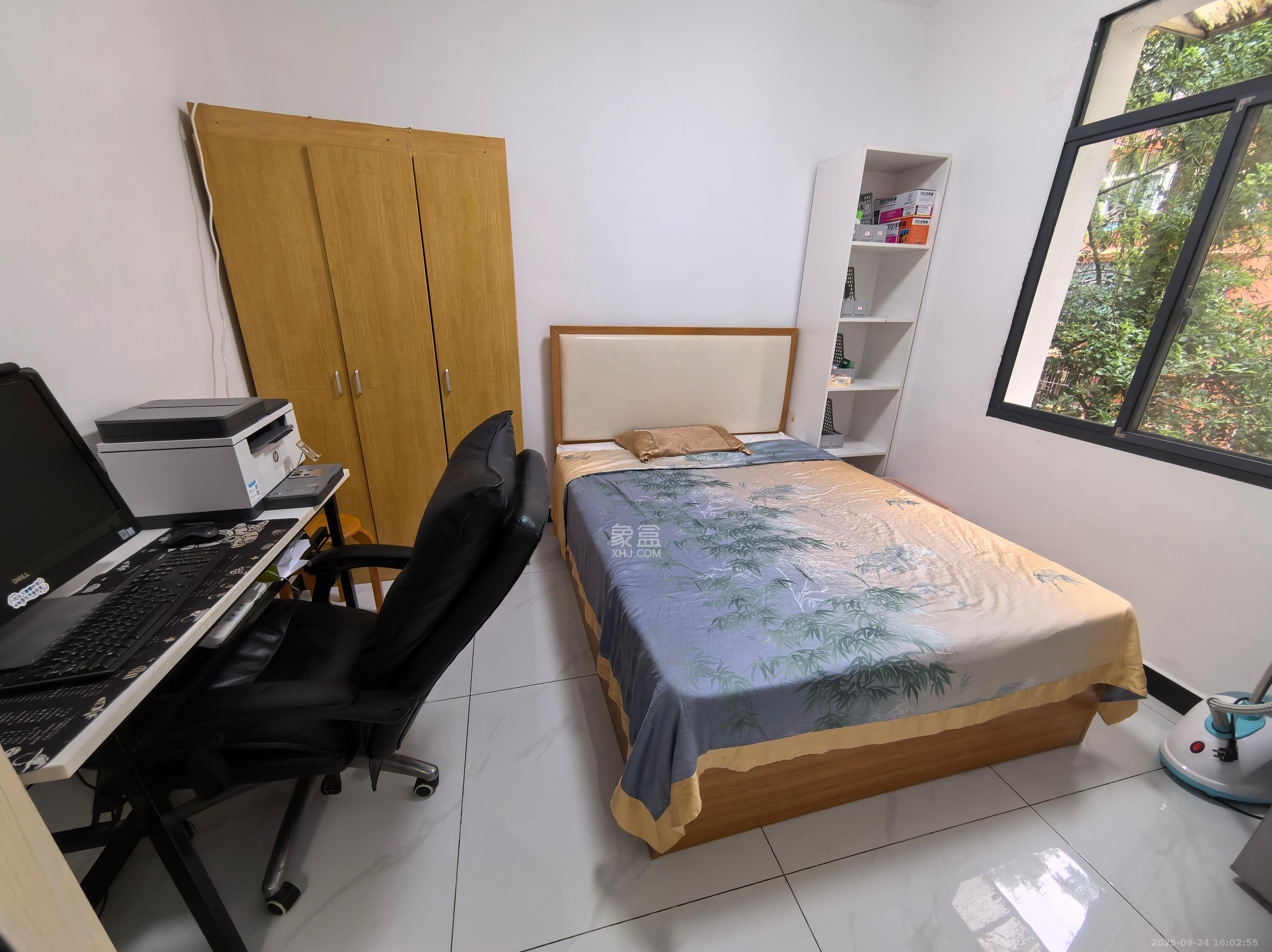 望月湖小区六片（湖中社区六片小区）  2室1厅1卫    2400.0元/月室内图