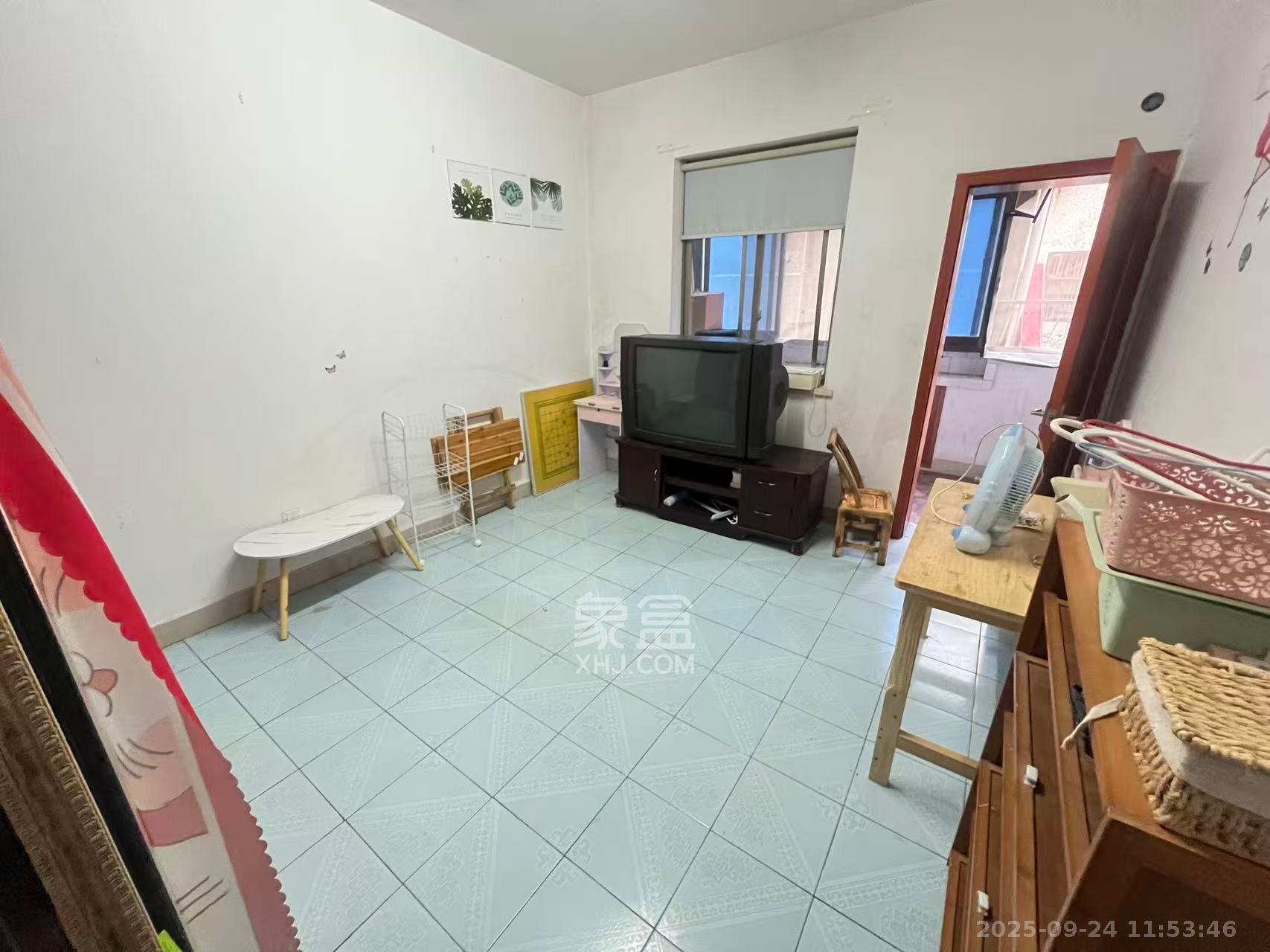 东瓜山一村送变电小区 2室1厅1卫 1300.0元/月 东瓜山一村送变电小区 2室1厅1卫 1300.0元/月室内图