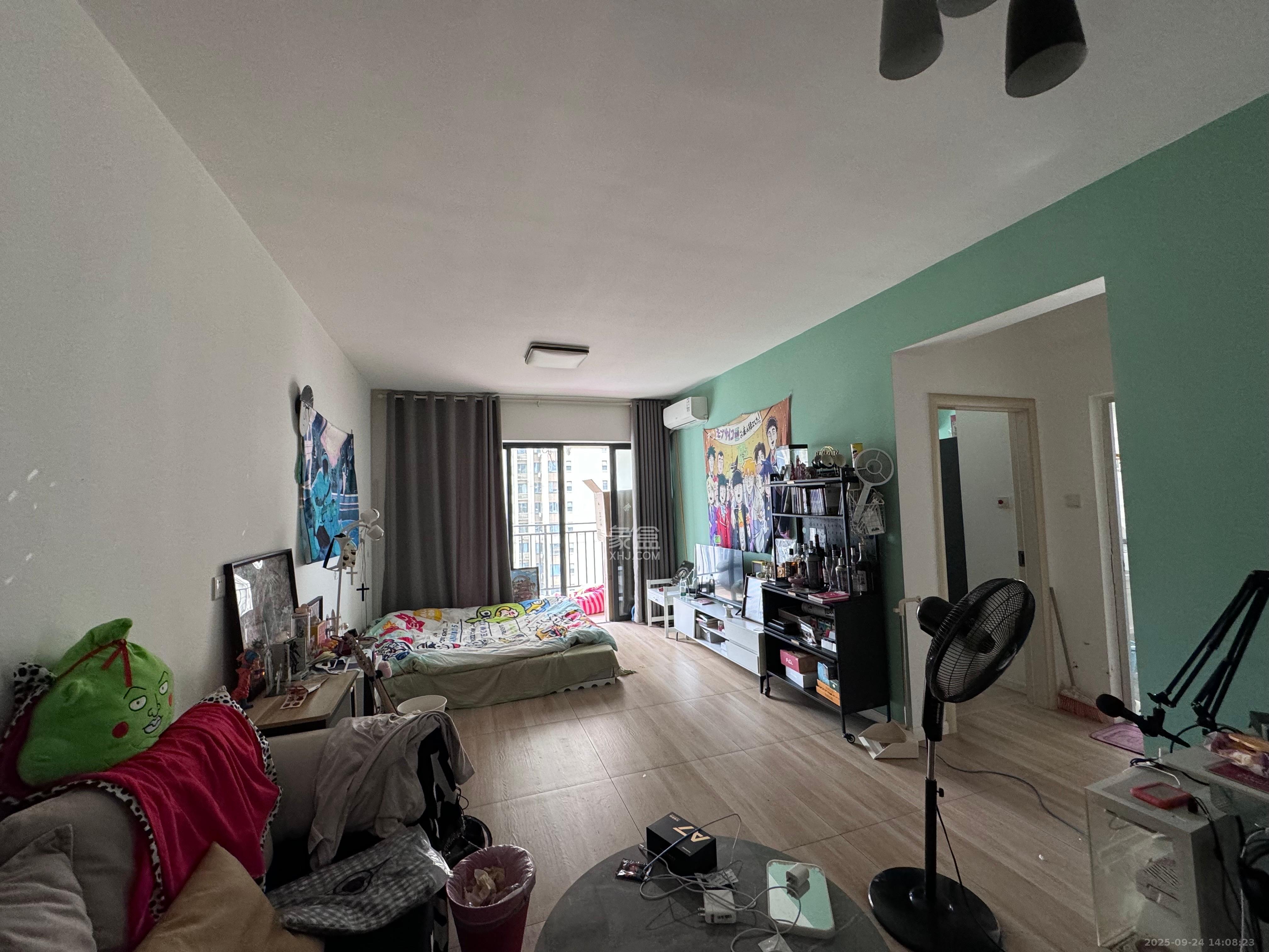 钰龙天下一期 1室2厅1卫 2300.0元/月 钰龙天下一期 1室2厅1卫 2300.0元/月室内图