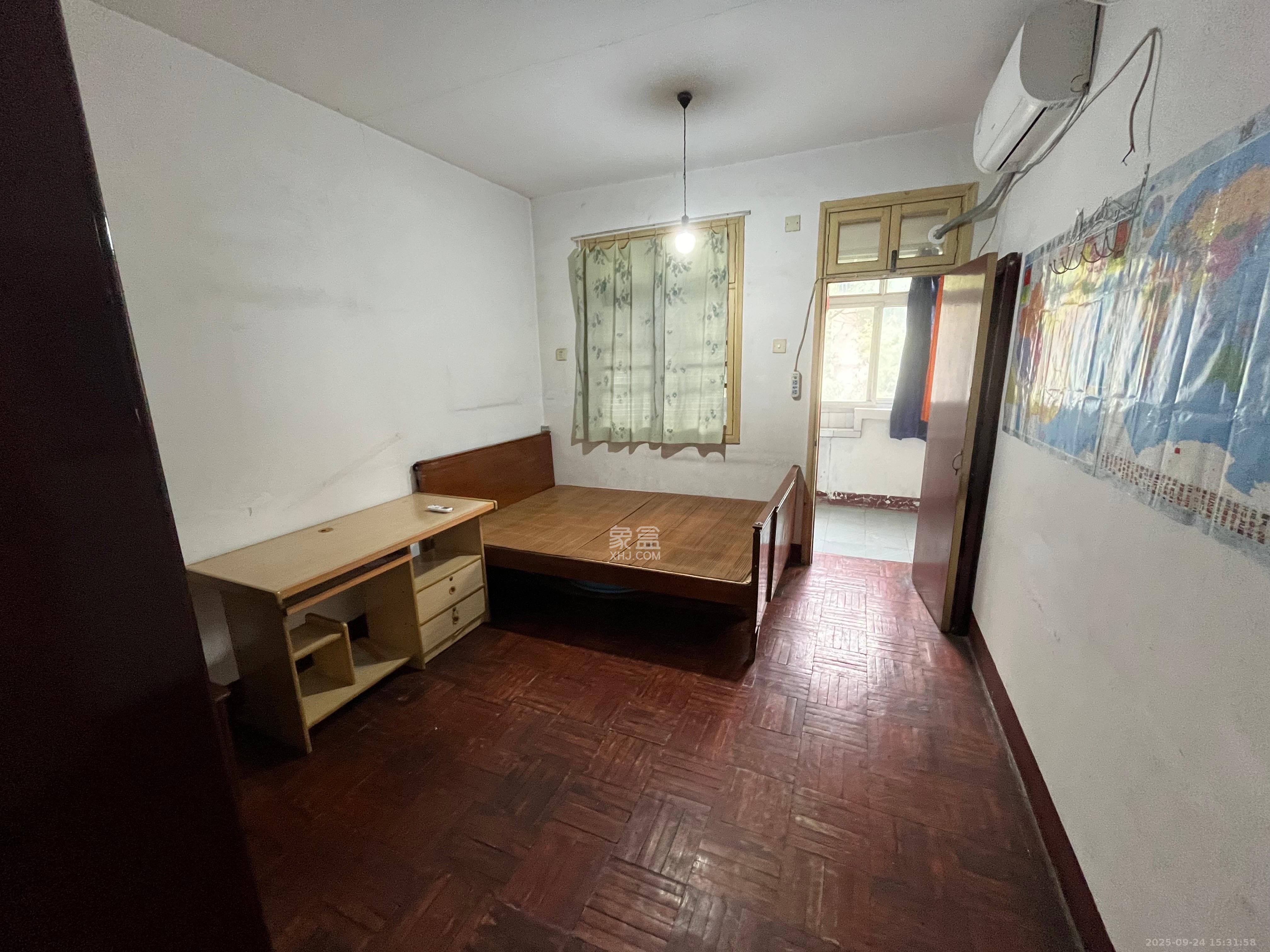 正圆小区(树木岭) 2室1厅1卫 1100.0元/月 正圆小区(树木岭) 2室1厅1卫 1100.0元/月室内图