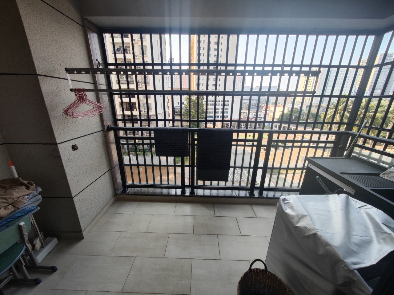 和谐家园(锦和广场) 3室2厅2卫 4300.0元/月 和谐家园(锦和广场) 3室2厅2卫 4300.0元/月室内图