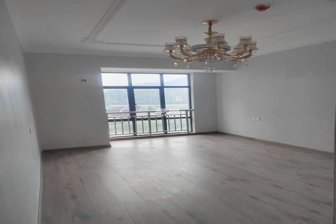 南门口安置小区一期 3室2厅2卫 2000.0元/月 南门口安置小区一期 3室2厅2卫 2000.0元/月室内图