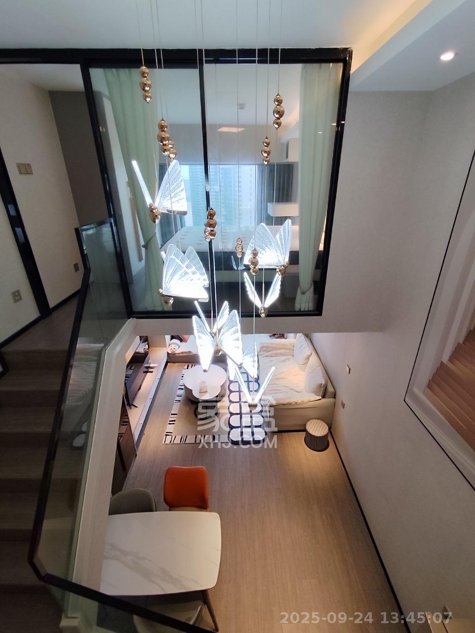 中一鲲出(鲲鹏府) 2室1厅1卫 2700.0元/月 中一鲲出(鲲鹏府) 2室1厅1卫 2700.0元/月室内图