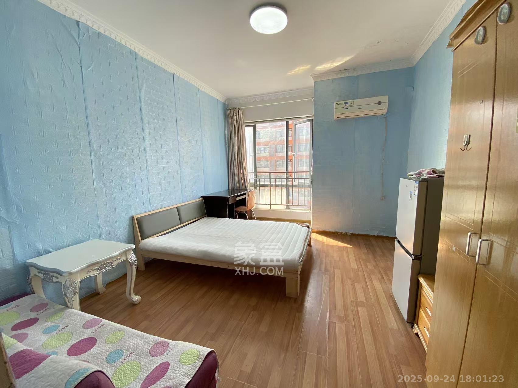 君庭金福苑 1室1厅1卫 1500.0元/月 君庭金福苑 1室1厅1卫 1500.0元/月室内图