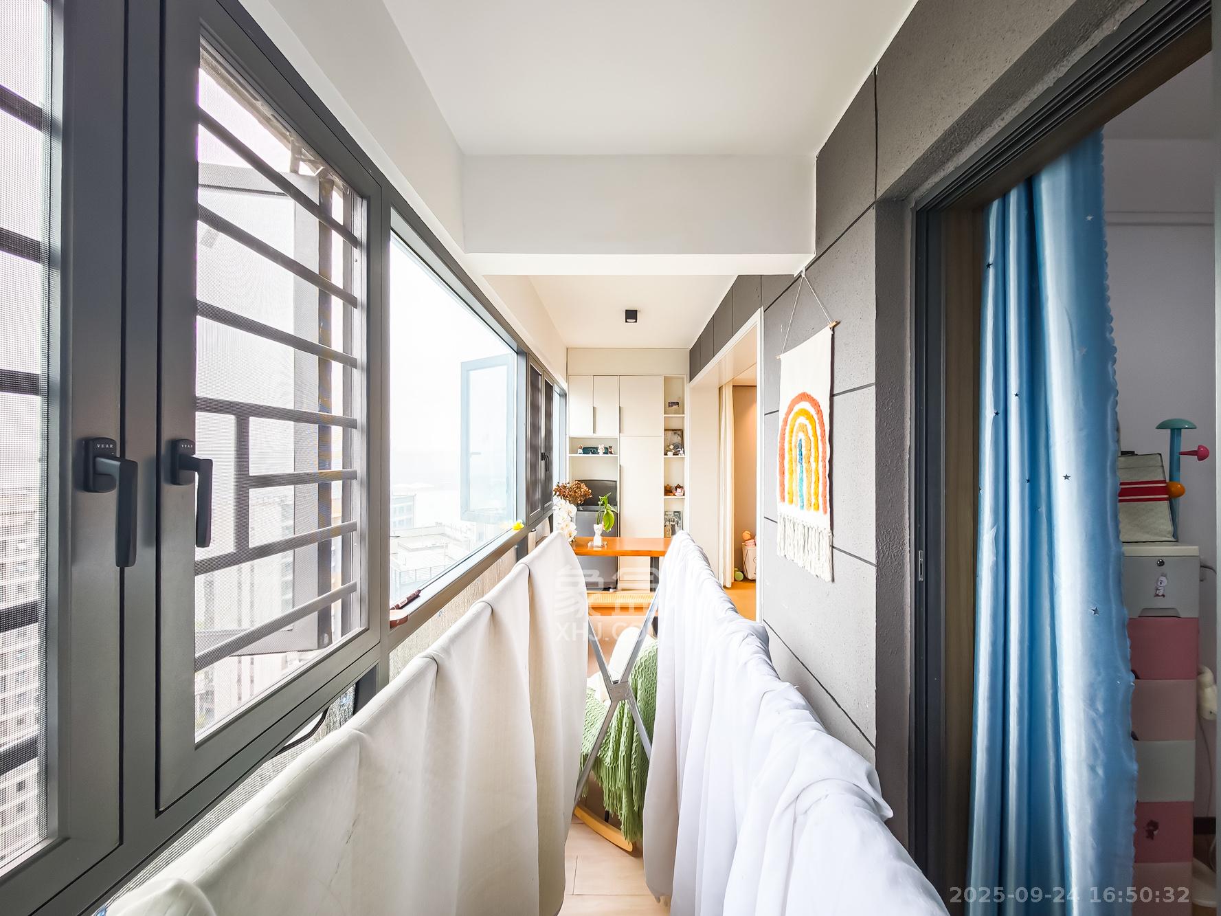 长沙万境潇湘 3室2厅2卫 116.8万 长沙万境潇湘 3室2厅2卫 116.8万阳台